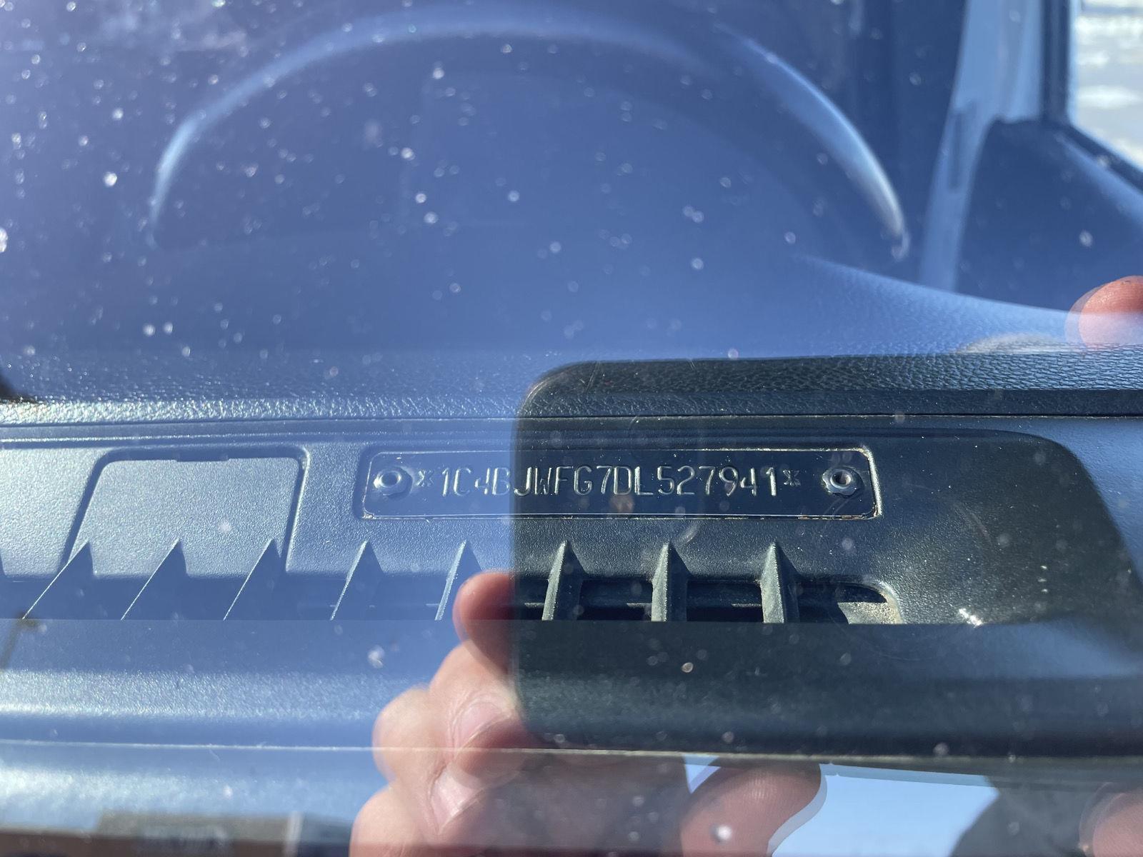 Pre-Owned 2013 Jeep Wrangler Unlimited for sale in Lincoln NE