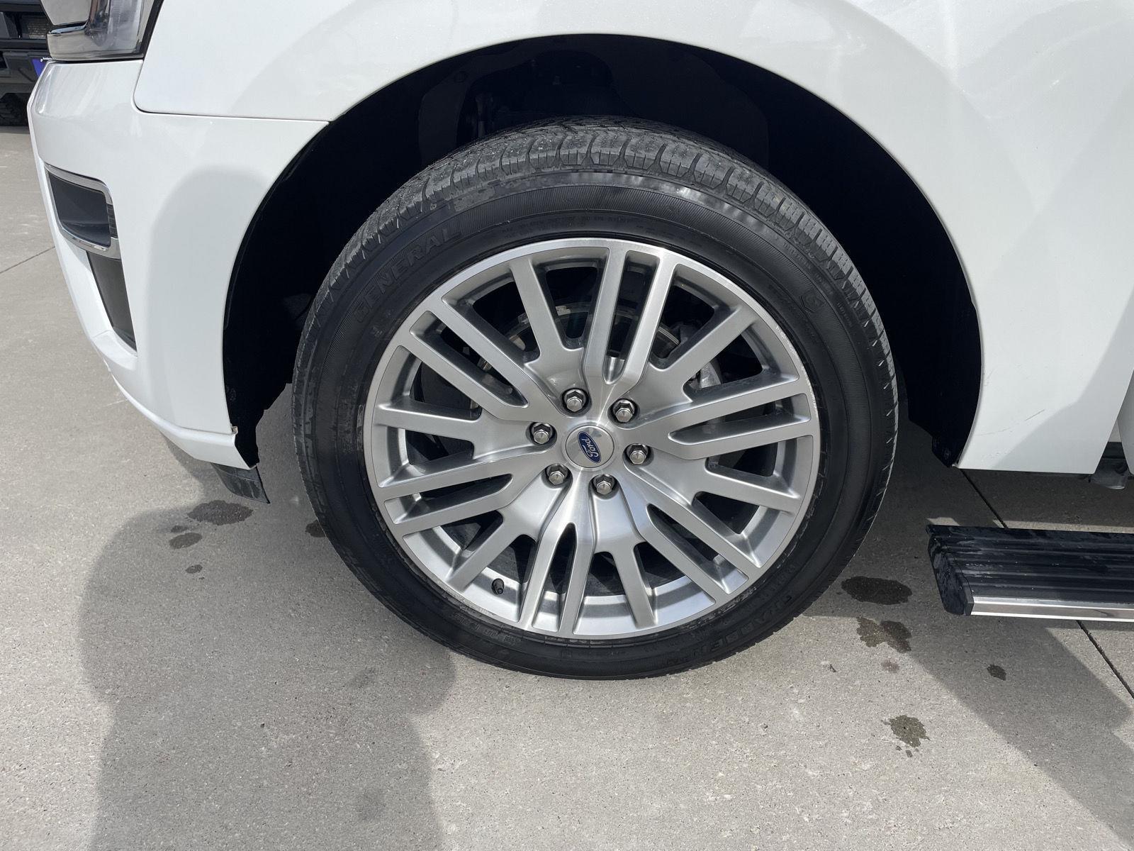 Used 2023 Ford Expedition for sale in Lincoln NE