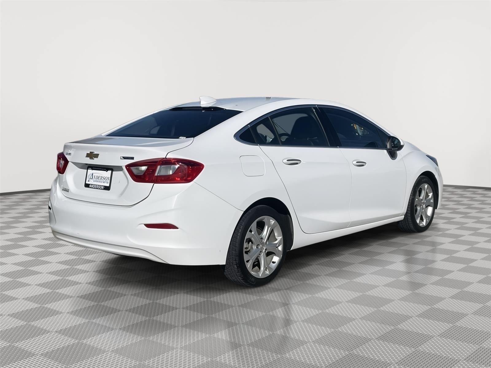 Used 2017 Chevrolet Cruze for sale in Lincoln NE