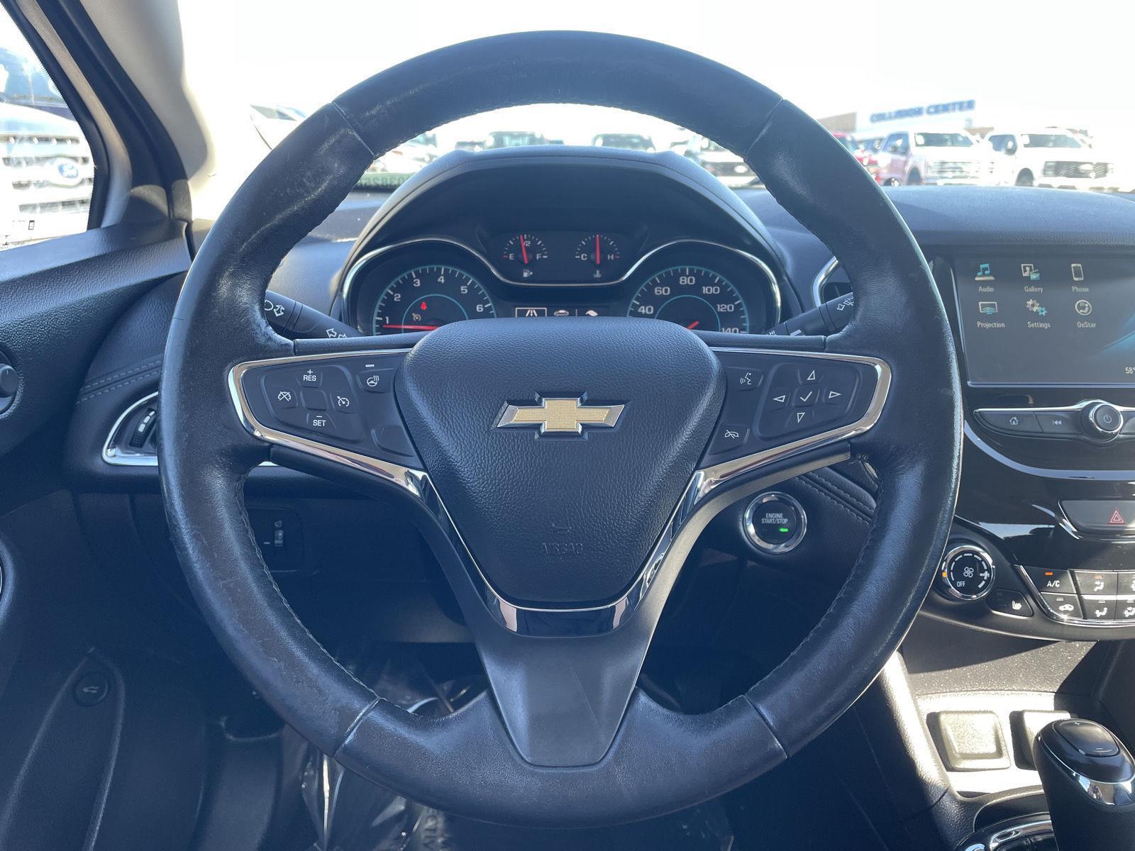 Used 2017 Chevrolet Cruze for sale in Lincoln NE