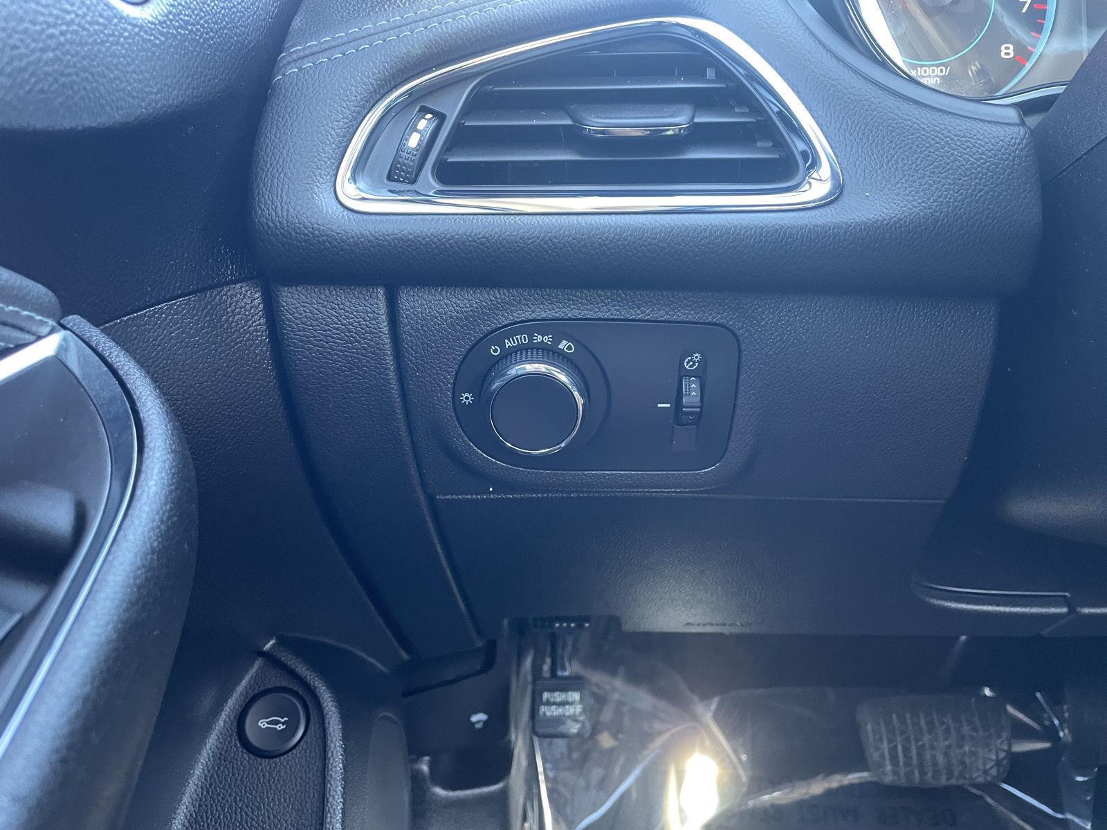 Used 2017 Chevrolet Cruze for sale in Lincoln NE