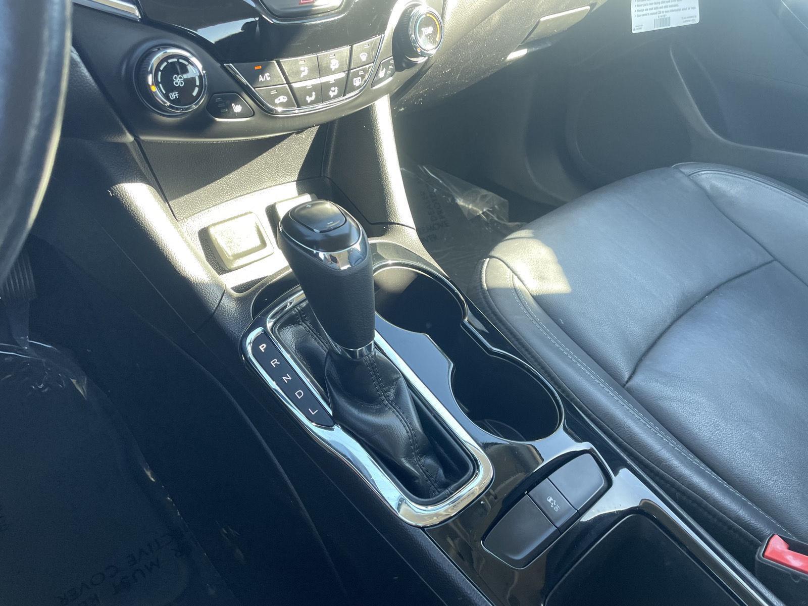 Used 2017 Chevrolet Cruze for sale in Lincoln NE