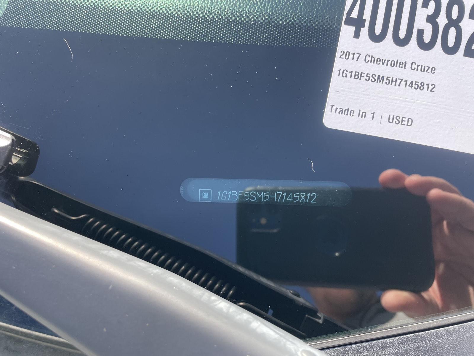 Used 2017 Chevrolet Cruze for sale in Lincoln NE