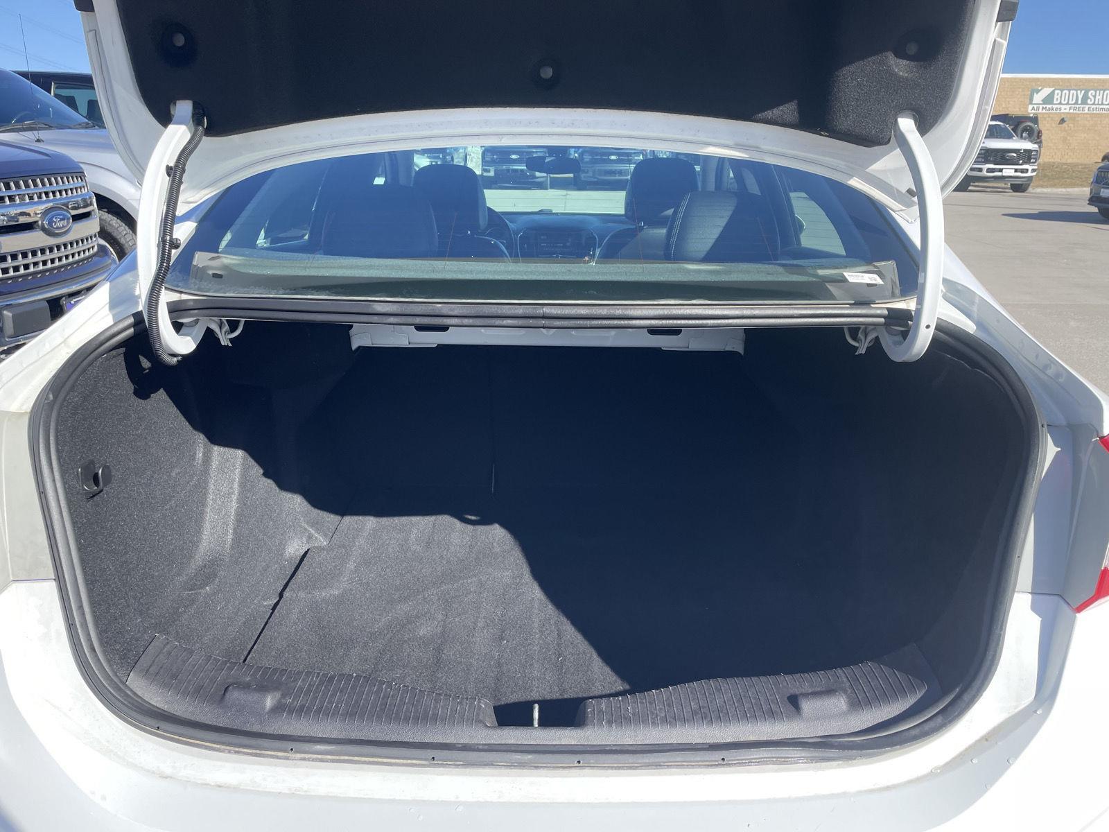 Used 2017 Chevrolet Cruze for sale in Lincoln NE