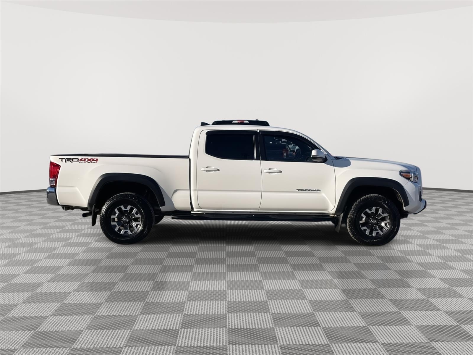 Used 2016 Toyota Tacoma for sale in Lincoln NE