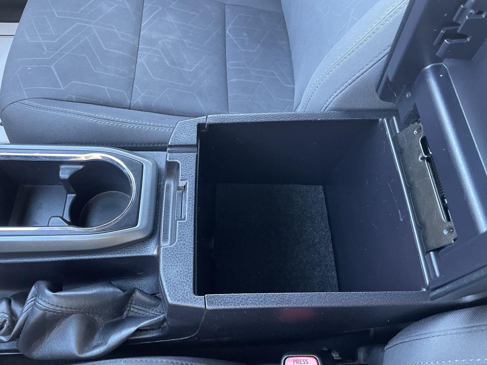 Used 2016 Toyota Tacoma for sale in Lincoln NE