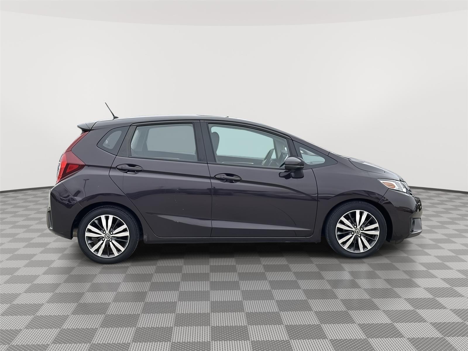Used 2015 Honda Fit for sale in Lincoln NE
