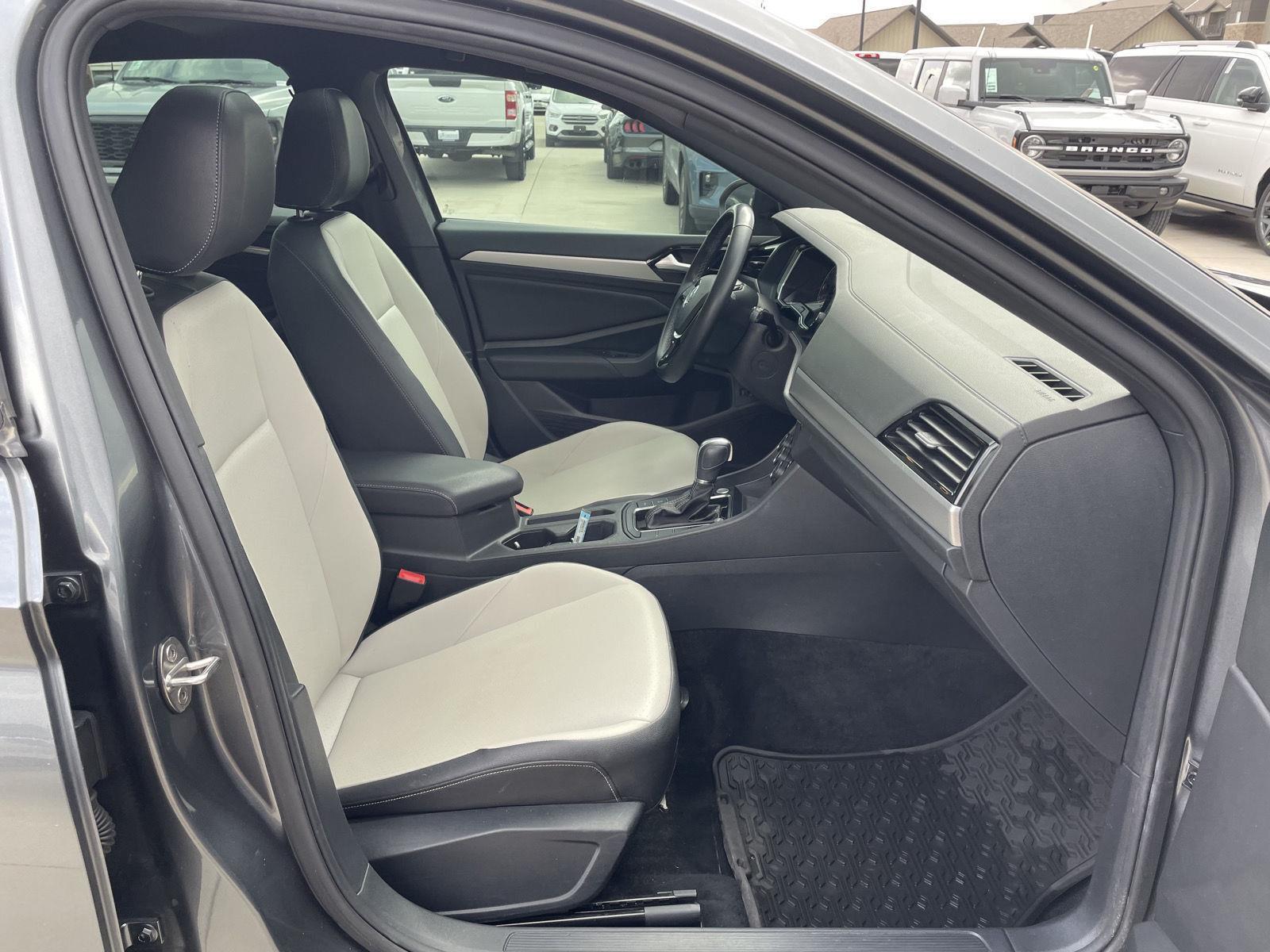 Used 2019 Volkswagen Jetta for sale in Lincoln NE