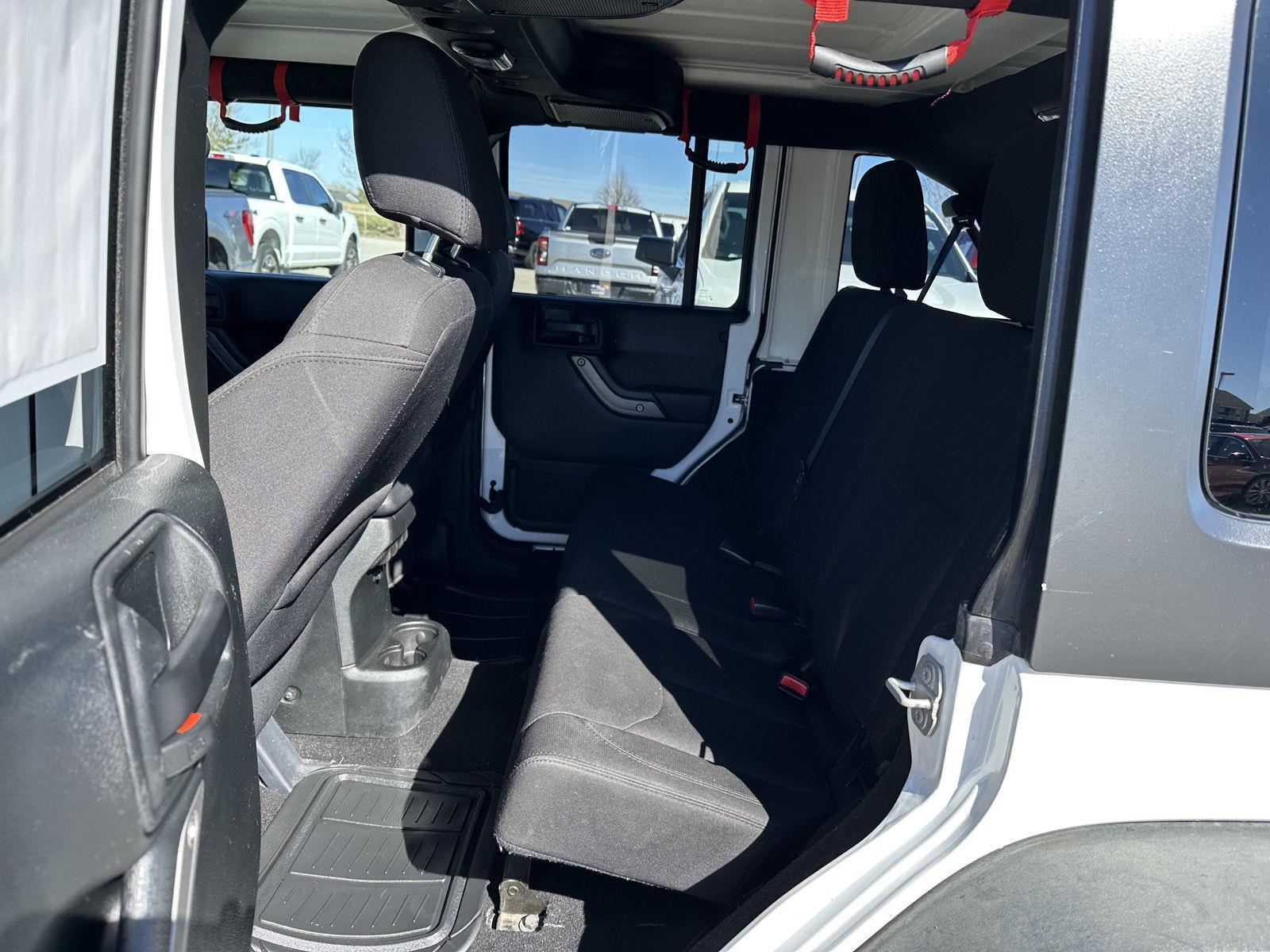 Used 2018 Jeep Wrangler JK Unlimited for sale in Lincoln NE