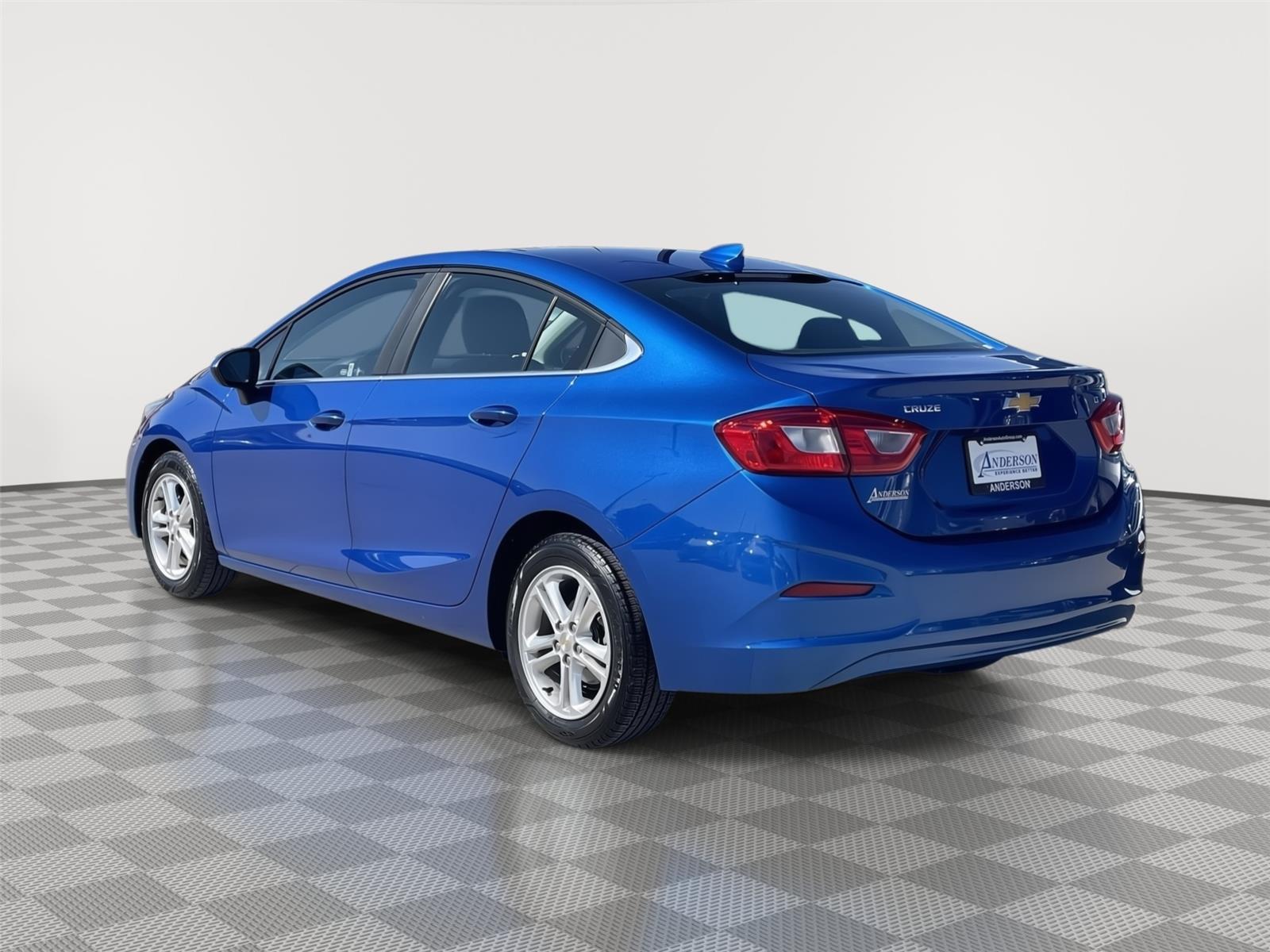 Used 2018 Chevrolet Cruze for sale in Lincoln NE