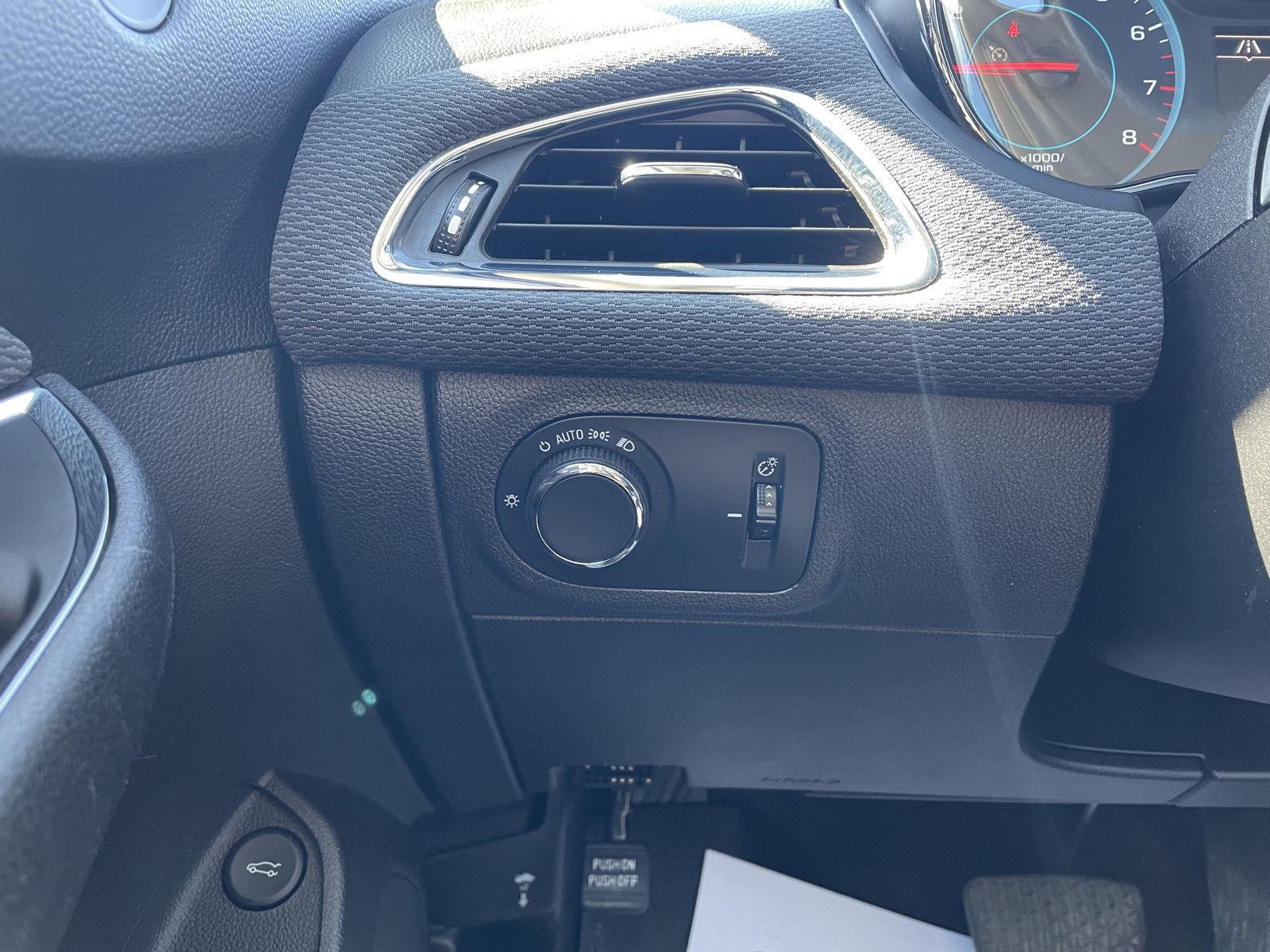 Pre-Owned 2018 Chevrolet Cruze for sale in Lincoln NE