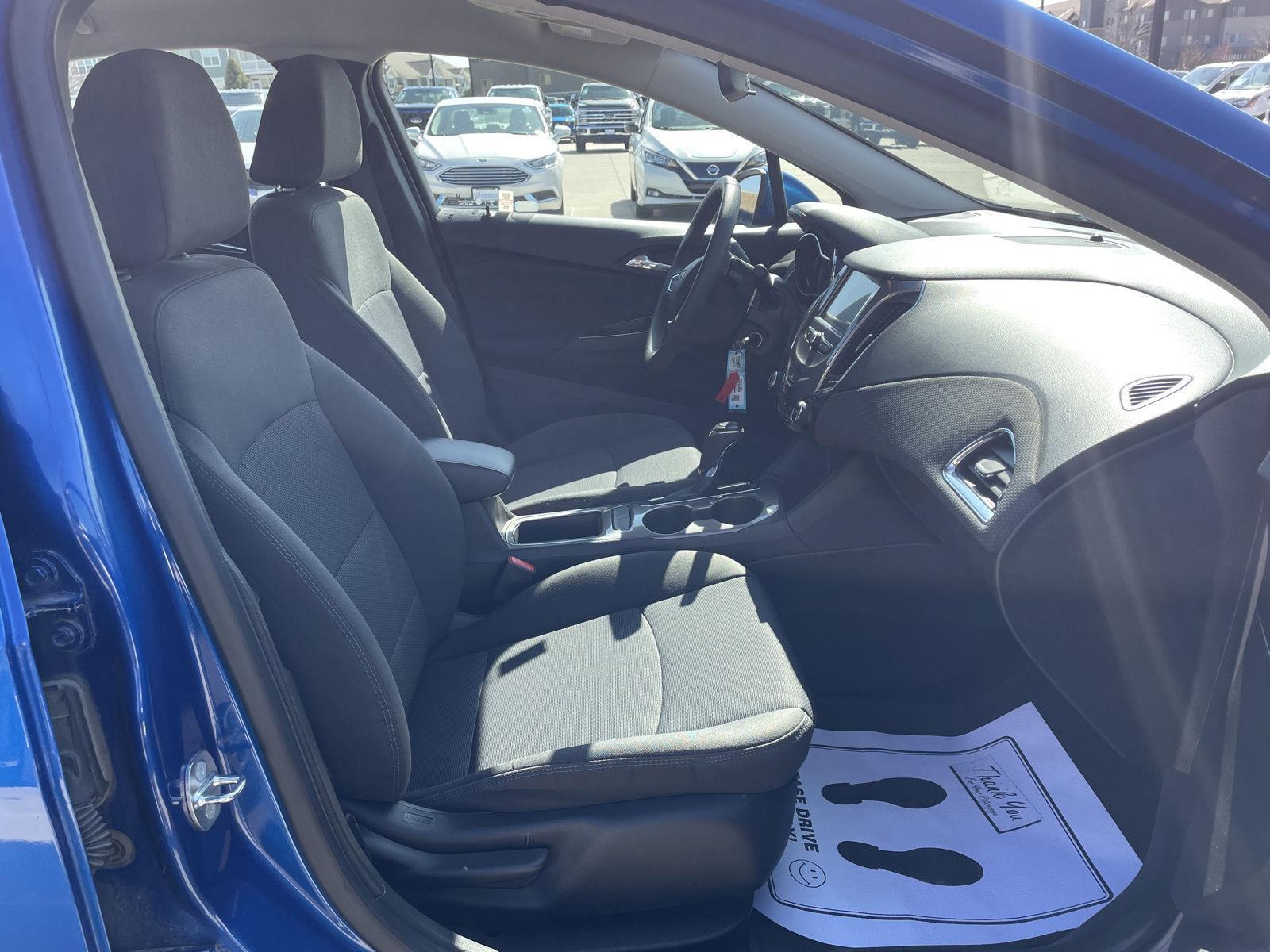 Pre-Owned 2018 Chevrolet Cruze for sale in Lincoln NE