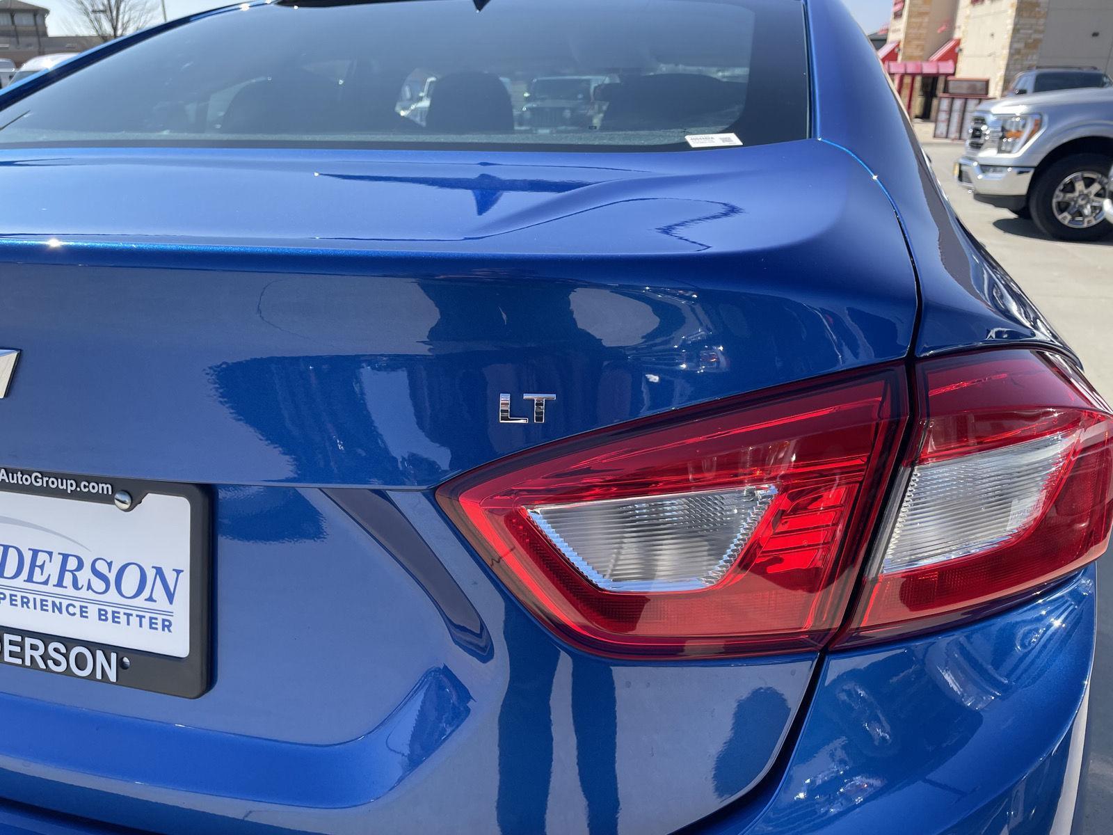 Used 2018 Chevrolet Cruze for sale in Lincoln NE