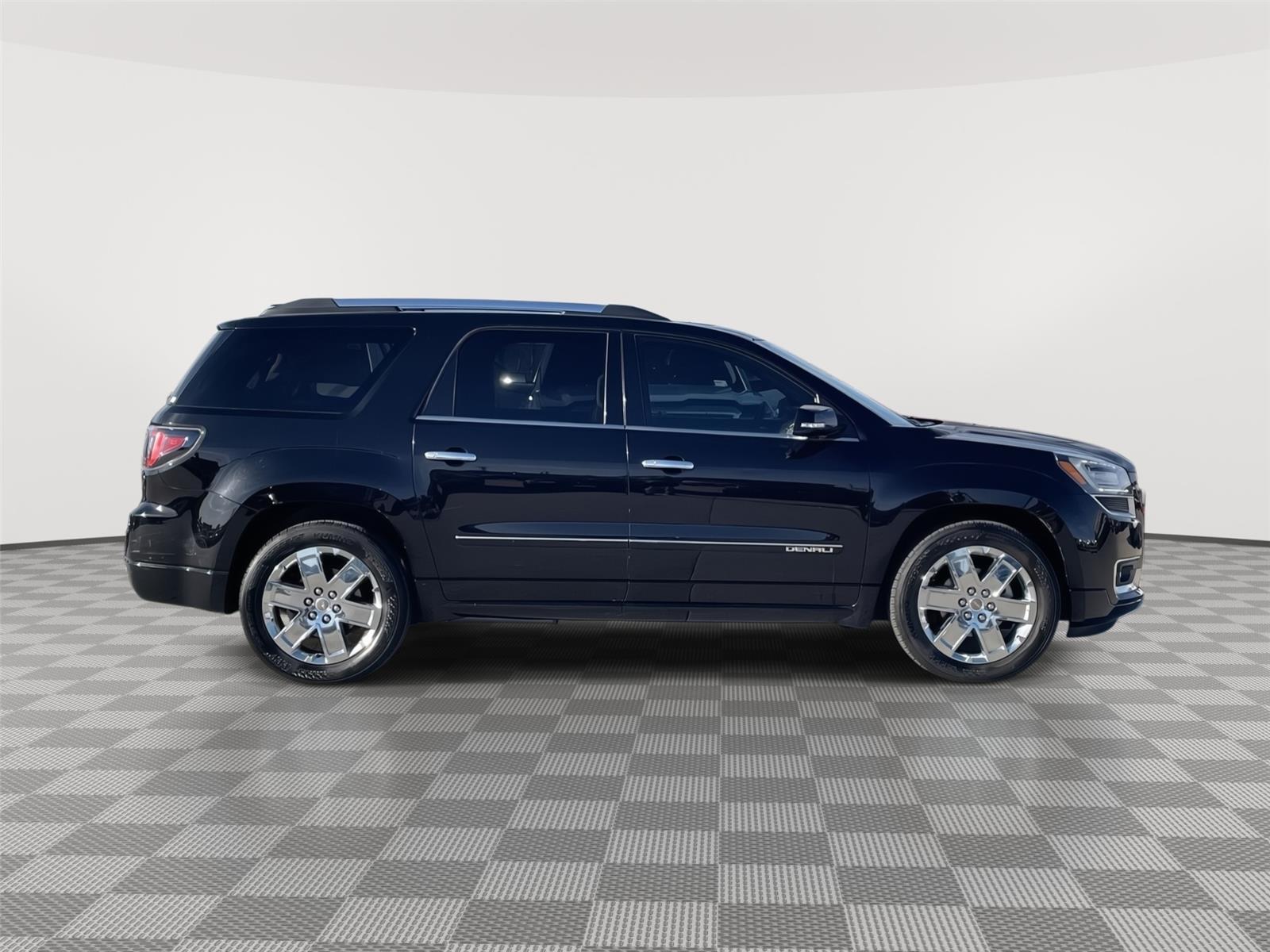 Used 2016 GMC Acadia for sale in Lincoln NE