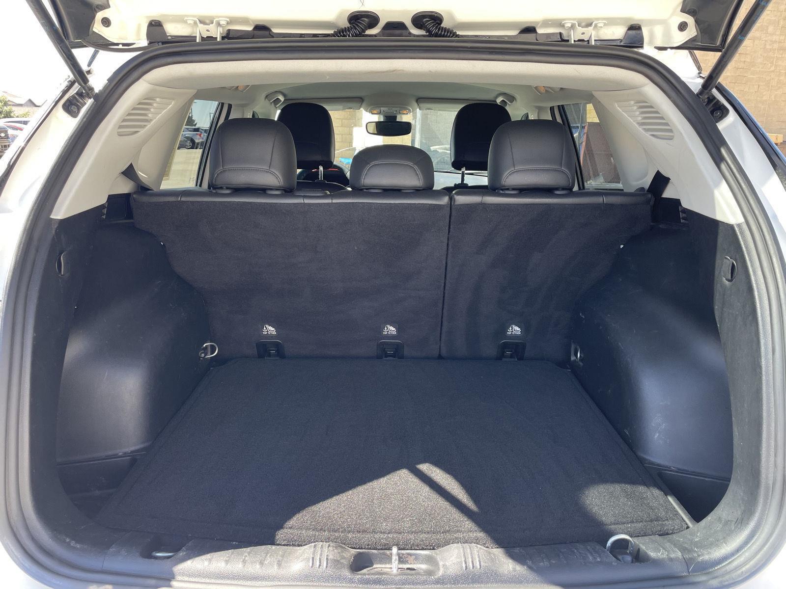 Pre-Owned 2018 Jeep Compass for sale in Lincoln NE