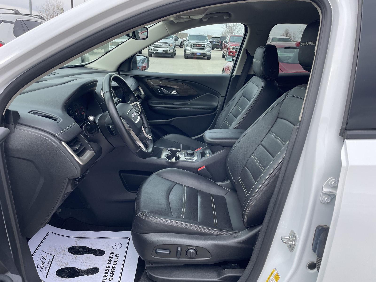 Pre-Owned 2024 GMC Terrain for sale in Lincoln NE