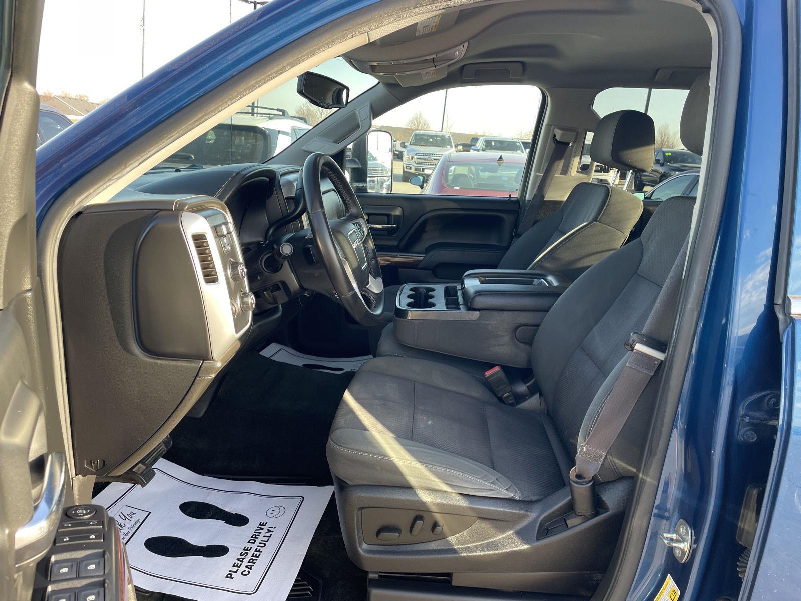 Used 2015 GMC Sierra 1500 for sale in Lincoln NE