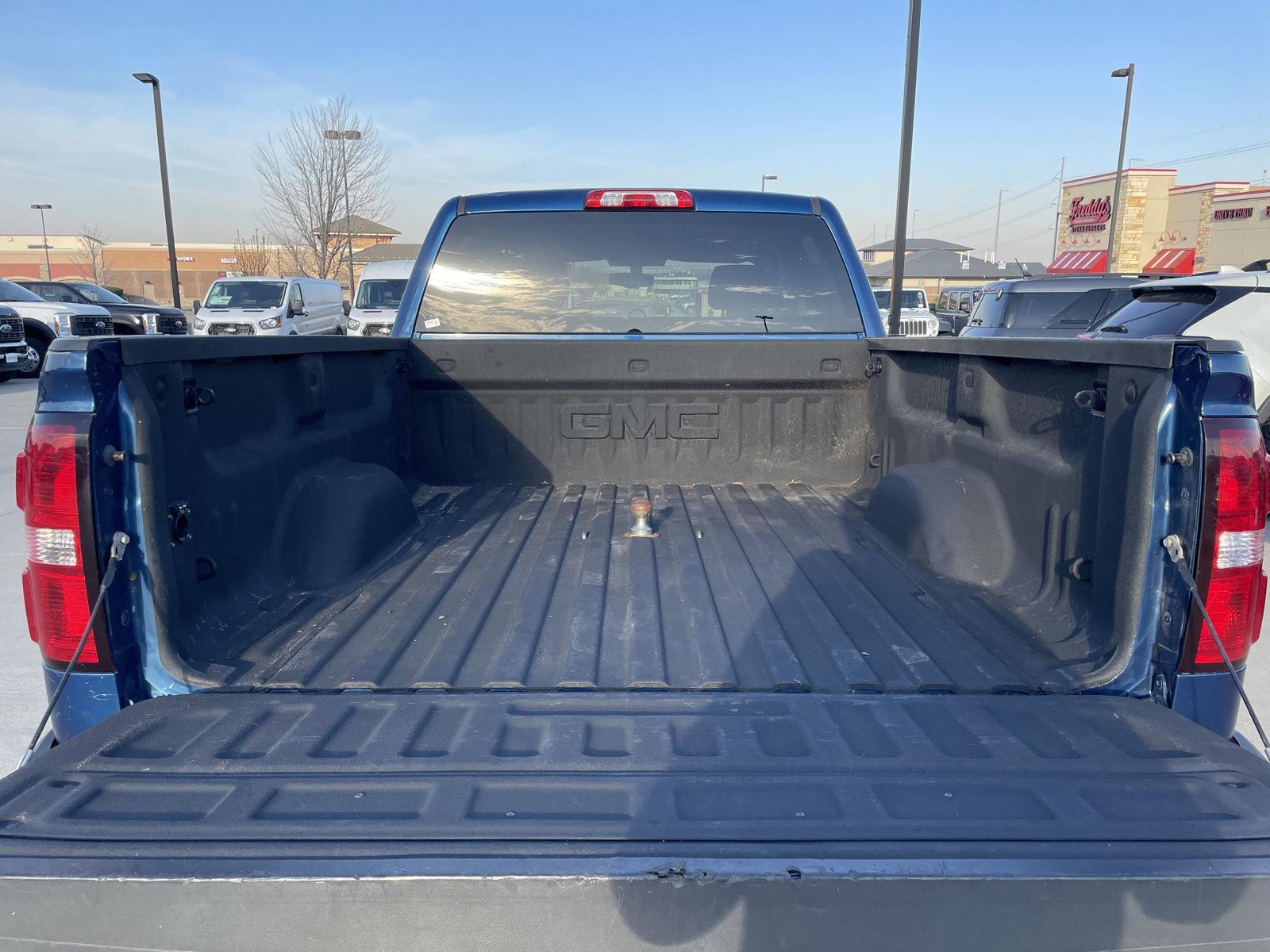 Used 2015 GMC Sierra 1500 for sale in Lincoln NE