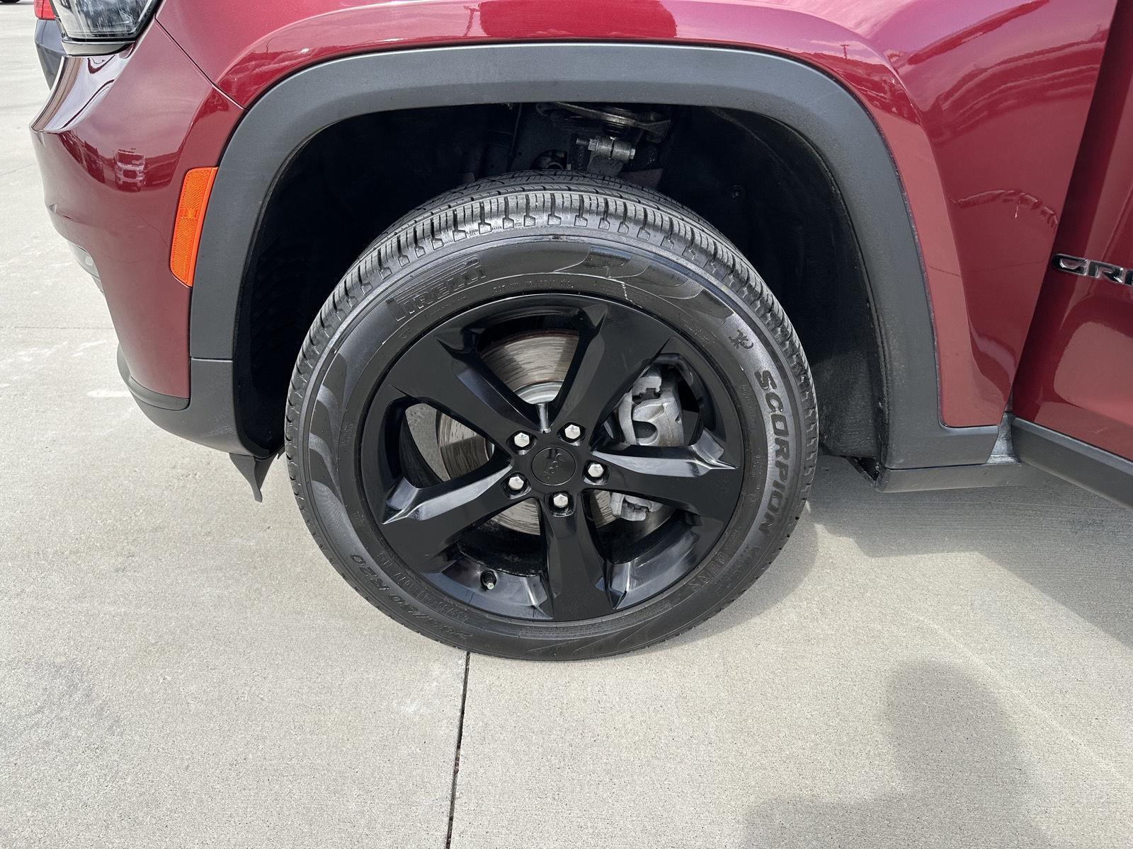 Used 2024 Jeep Grand Cherokee L for sale in Lincoln NE