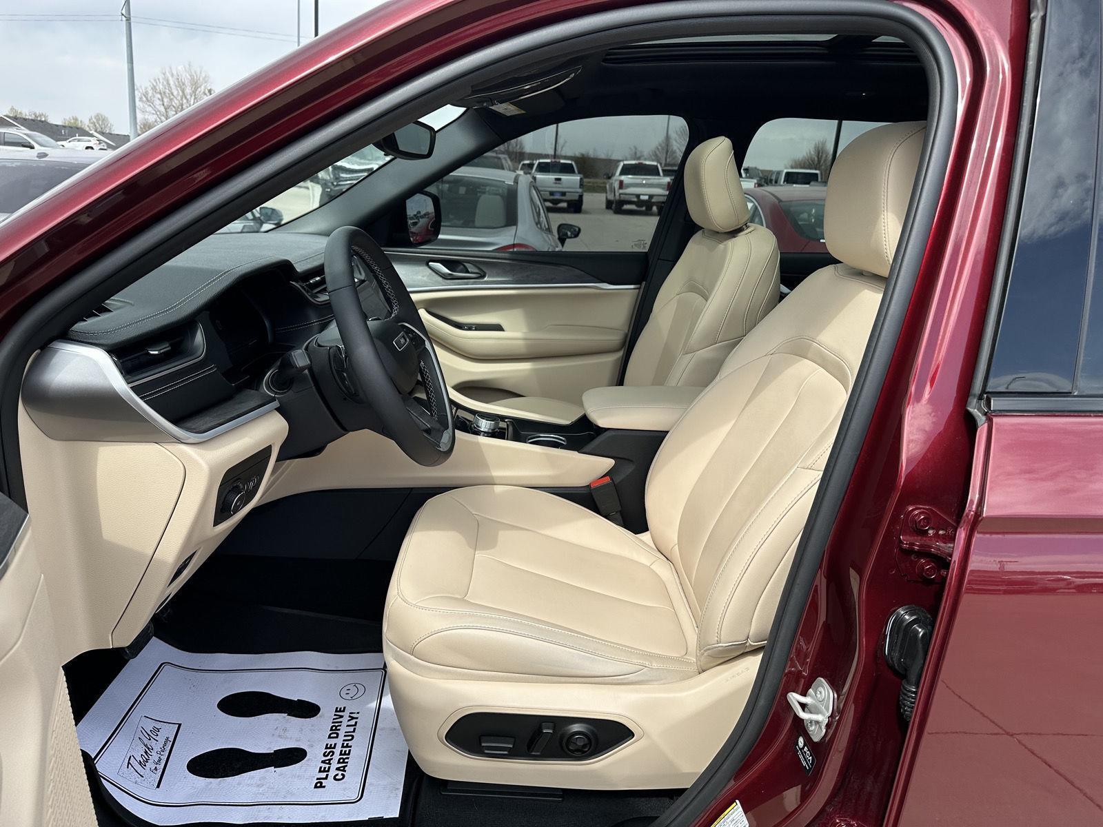 Used 2024 Jeep Grand Cherokee L for sale in Lincoln NE