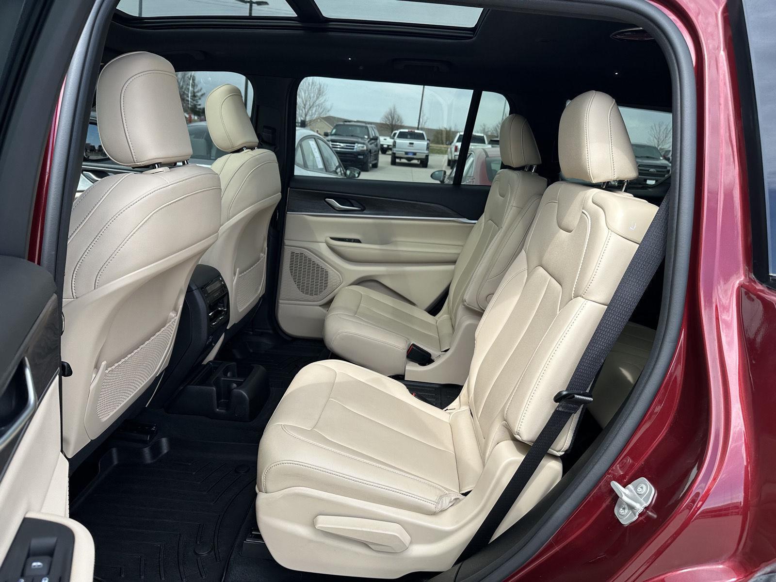 Used 2024 Jeep Grand Cherokee L for sale in Lincoln NE