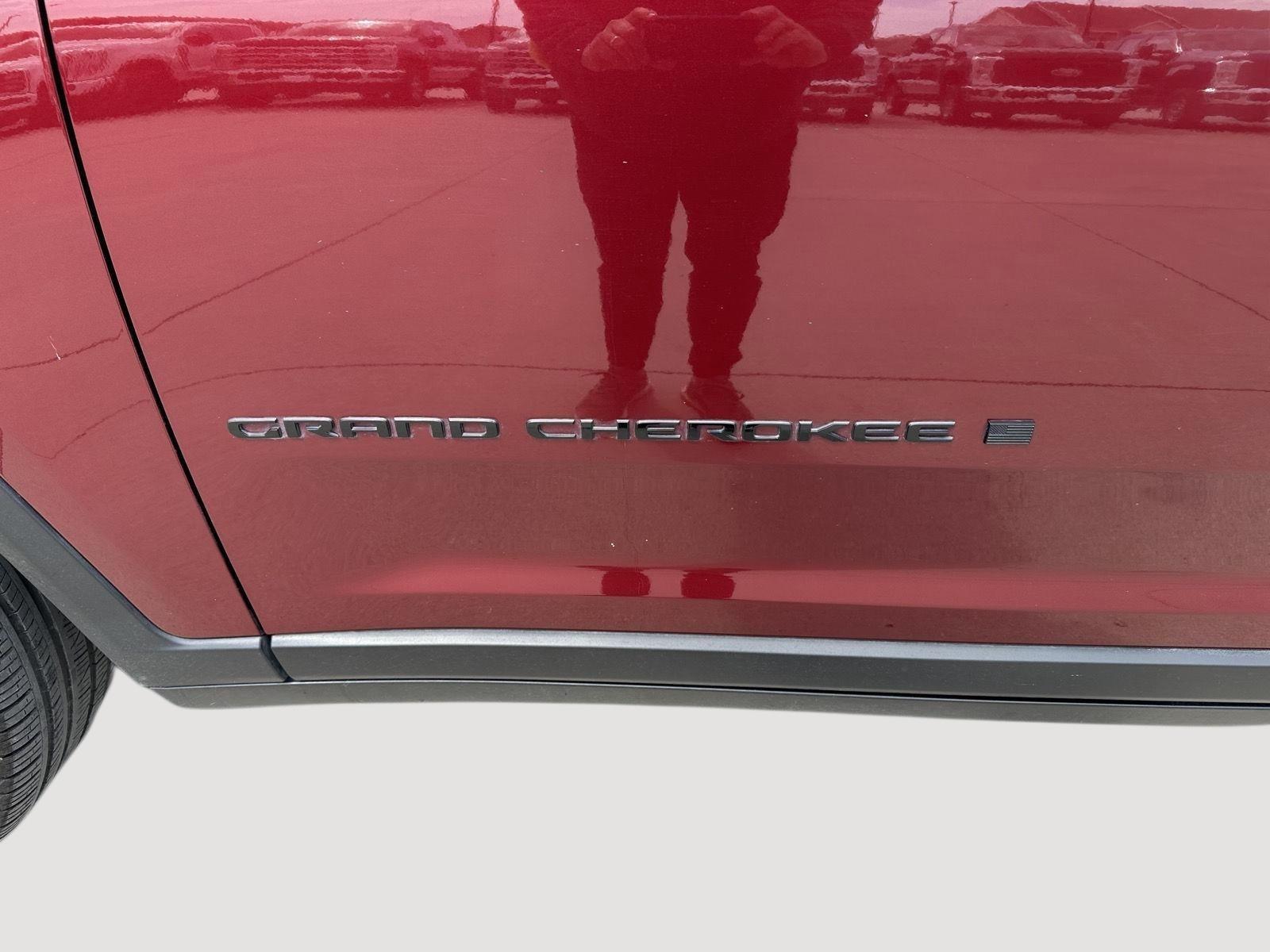 Used 2024 Jeep Grand Cherokee L for sale in Lincoln NE