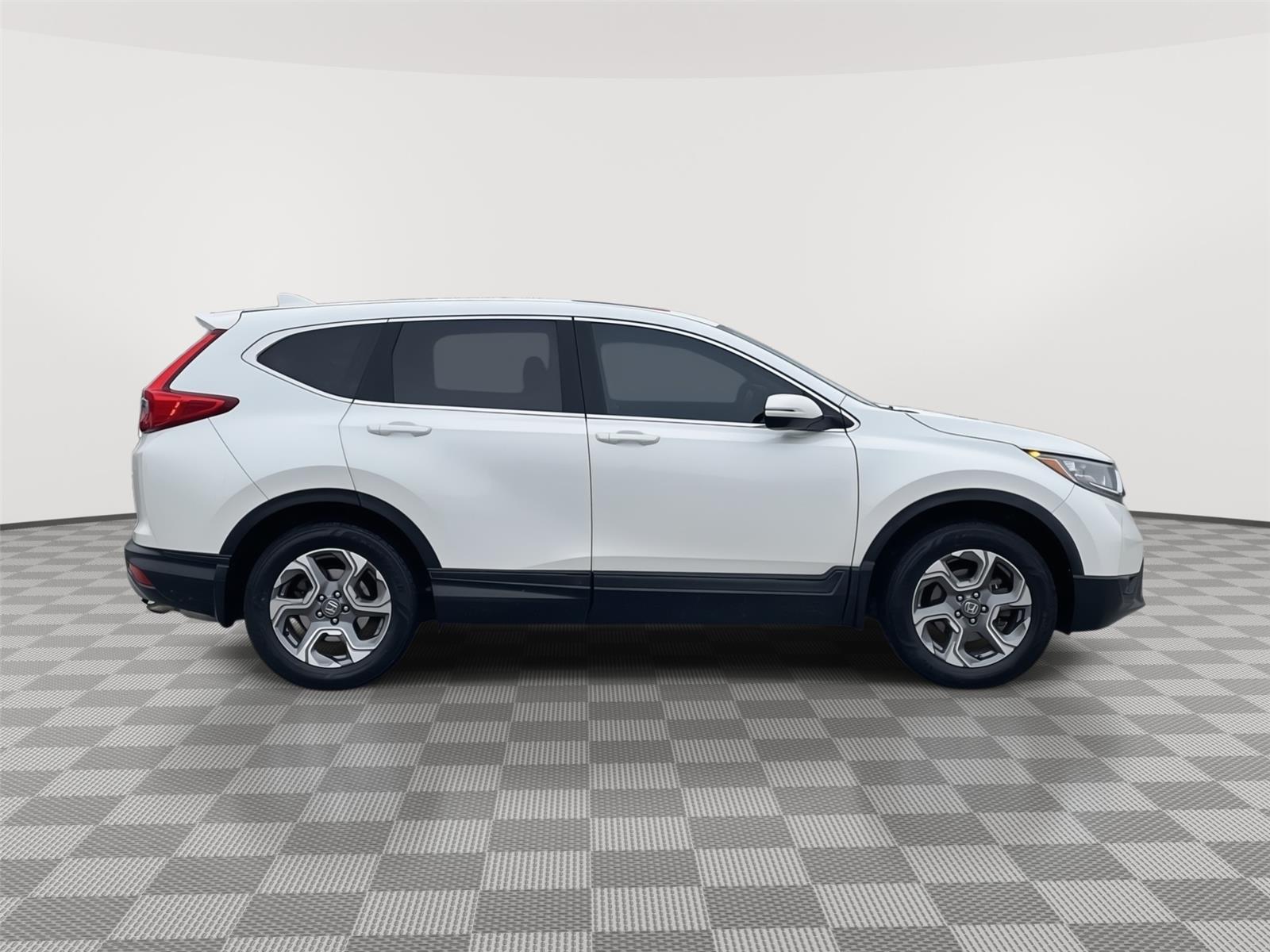 Used 2017 Honda CR-V for sale in Lincoln NE