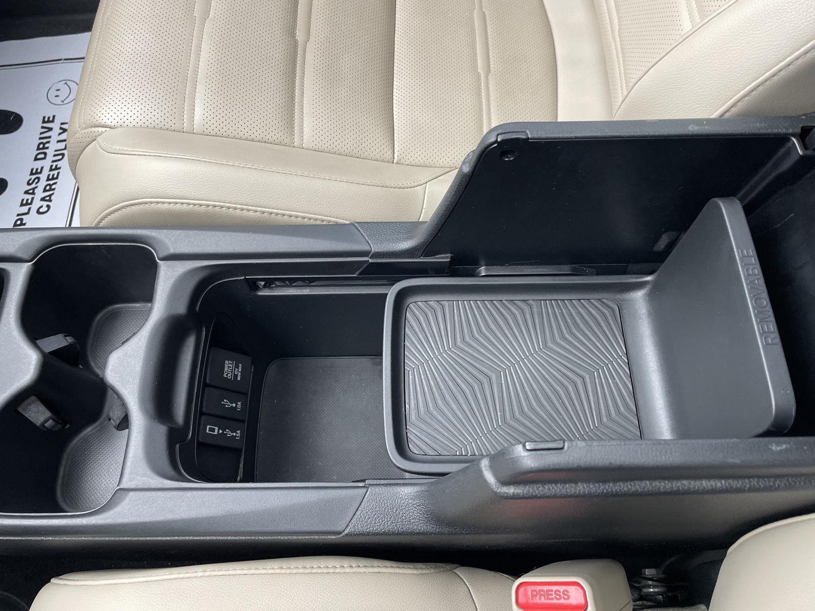 Used 2017 Honda CR-V for sale in Lincoln NE