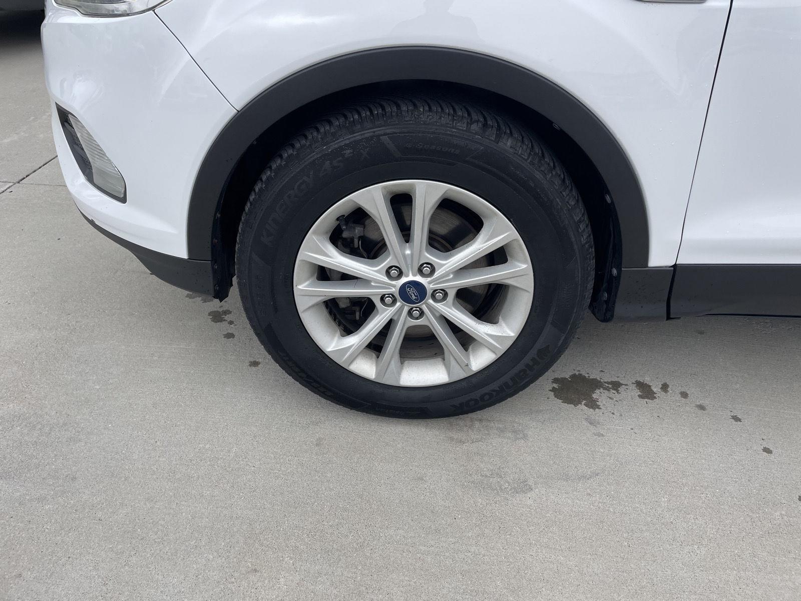 Used 2019 Ford Escape for sale in Lincoln NE