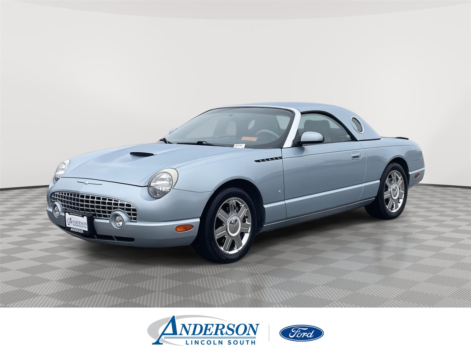 Used 2004 Ford Thunderbird for sale in Lincoln NE