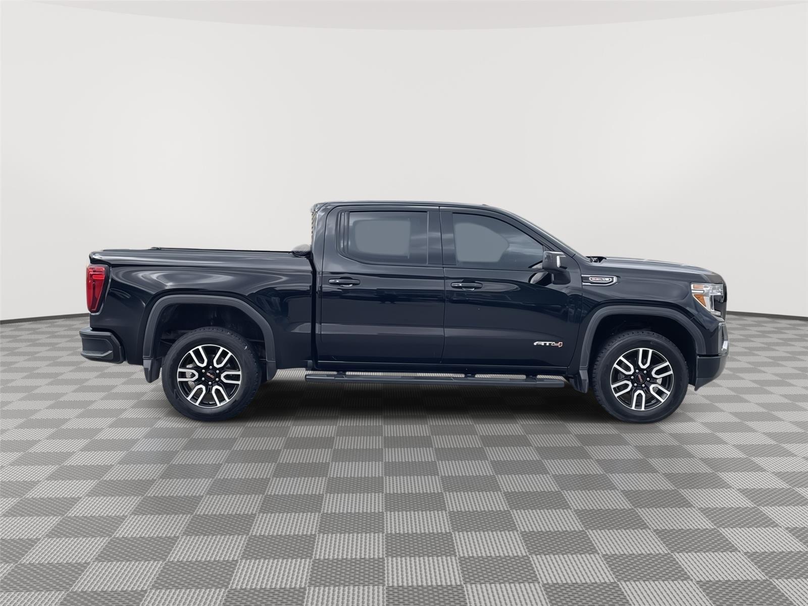 Pre-Owned 2020 GMC Sierra 1500 for sale in Lincoln NE