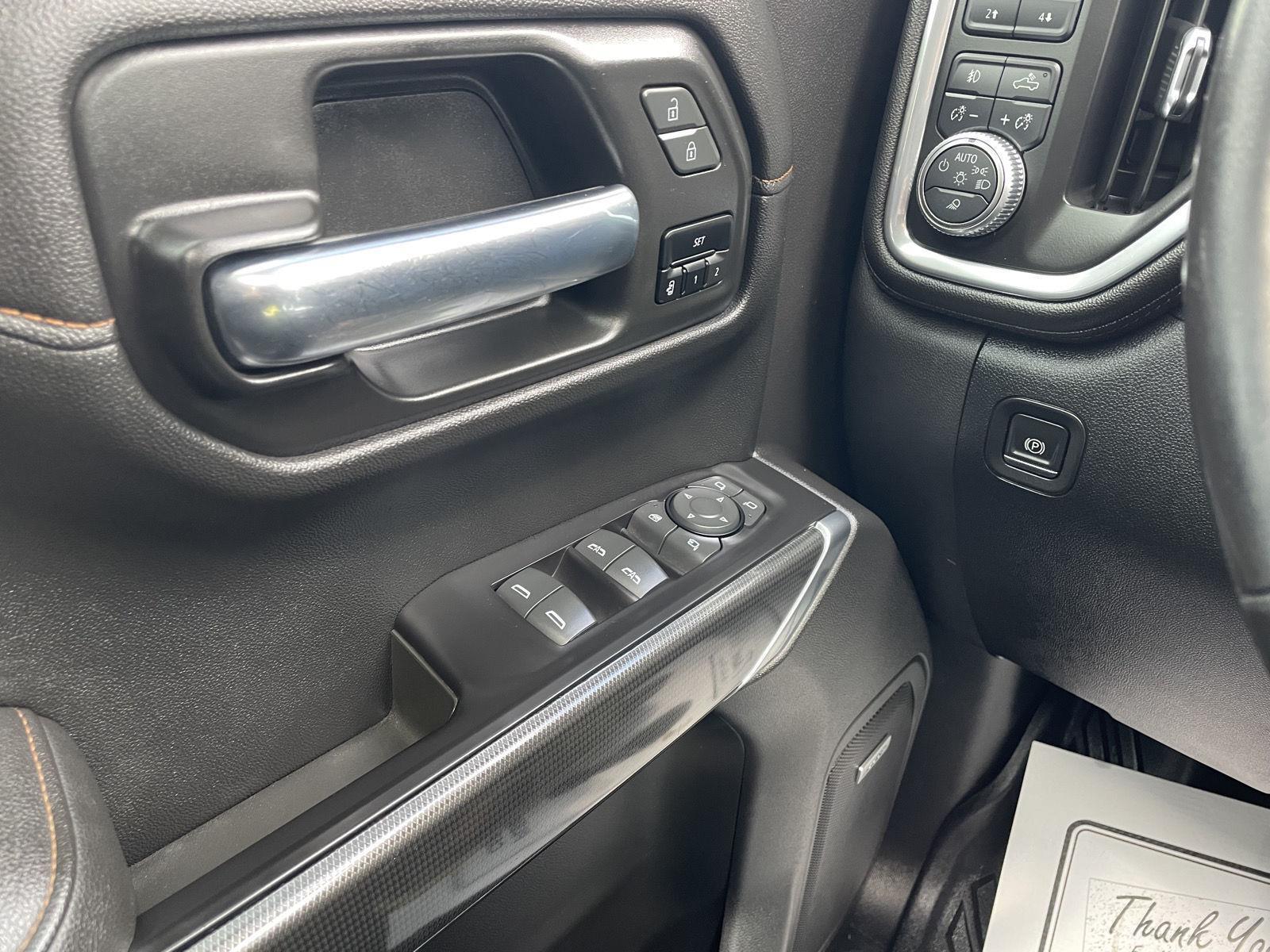 Pre-Owned 2020 GMC Sierra 1500 for sale in Lincoln NE