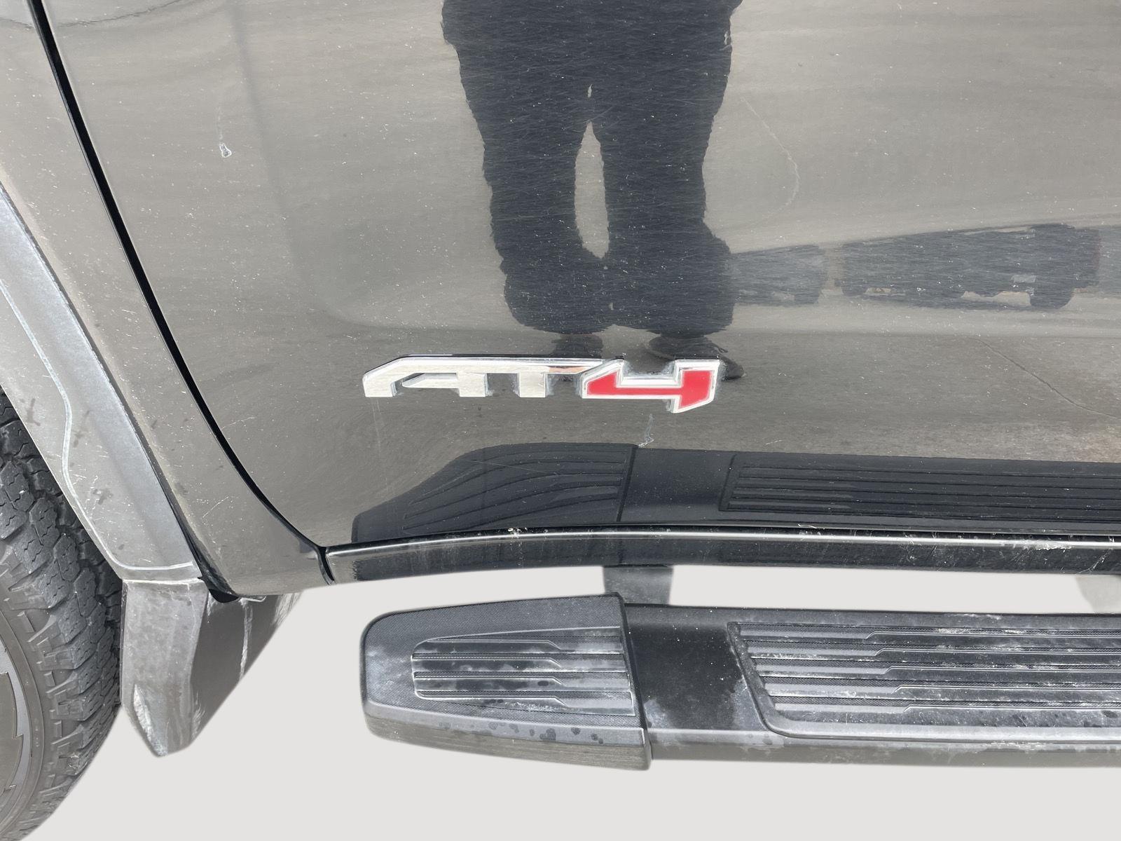 Pre-Owned 2020 GMC Sierra 1500 for sale in Lincoln NE