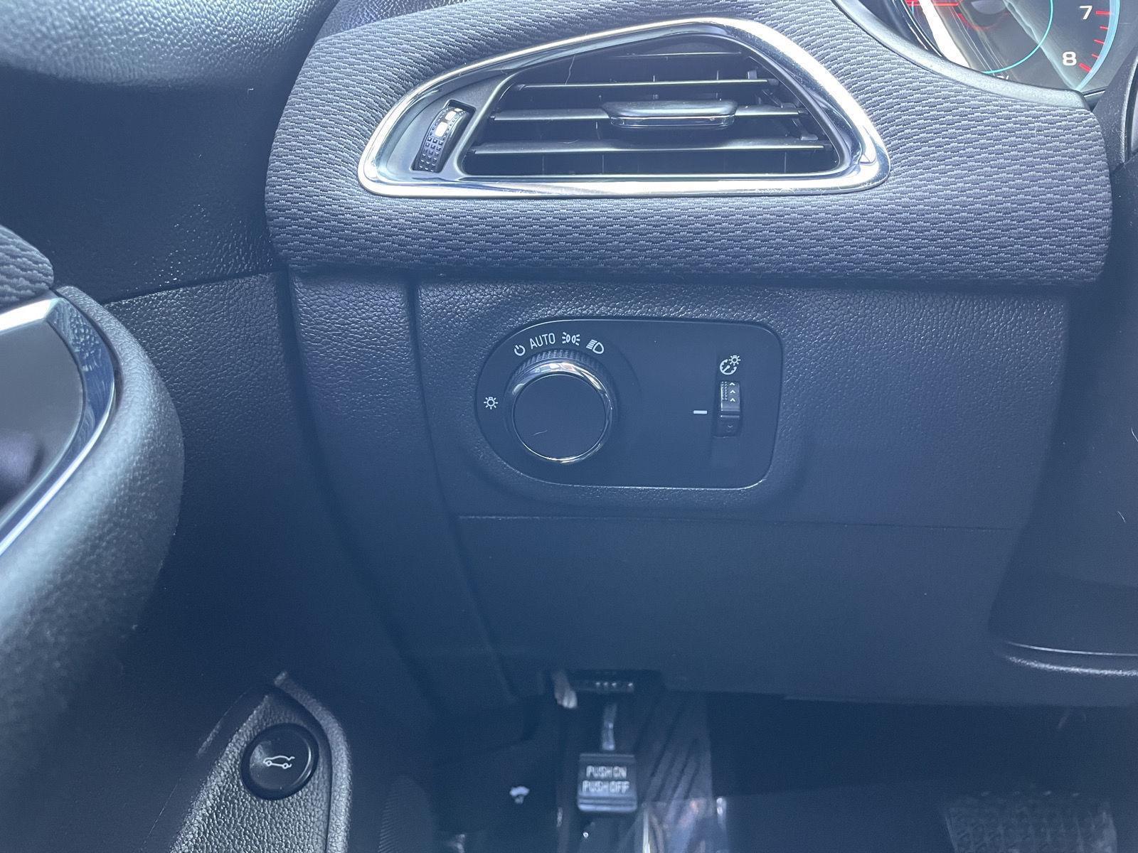 Used 2017 Chevrolet Cruze for sale in Lincoln NE