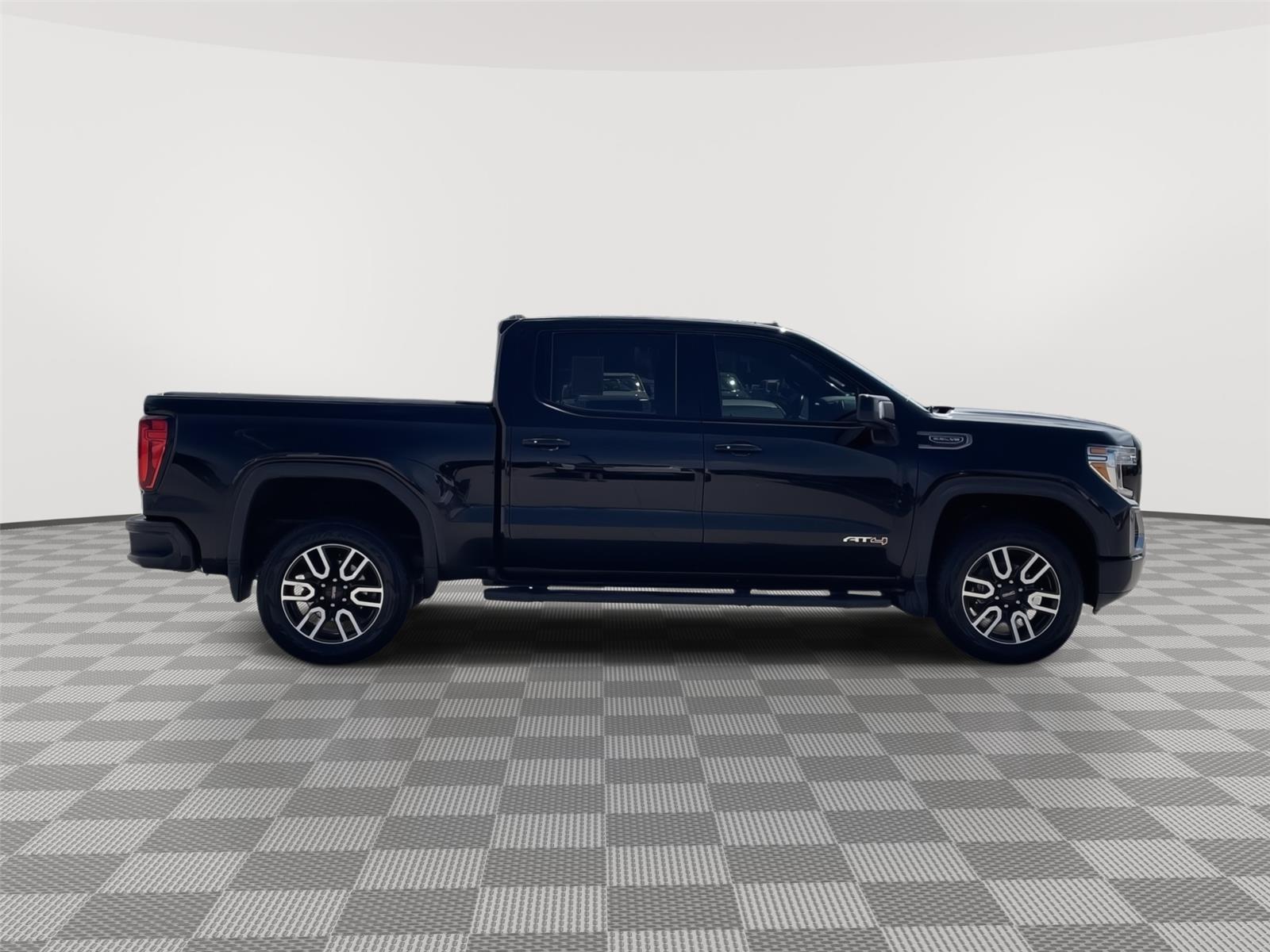 Used 2020 GMC Sierra 1500 for sale in Lincoln NE