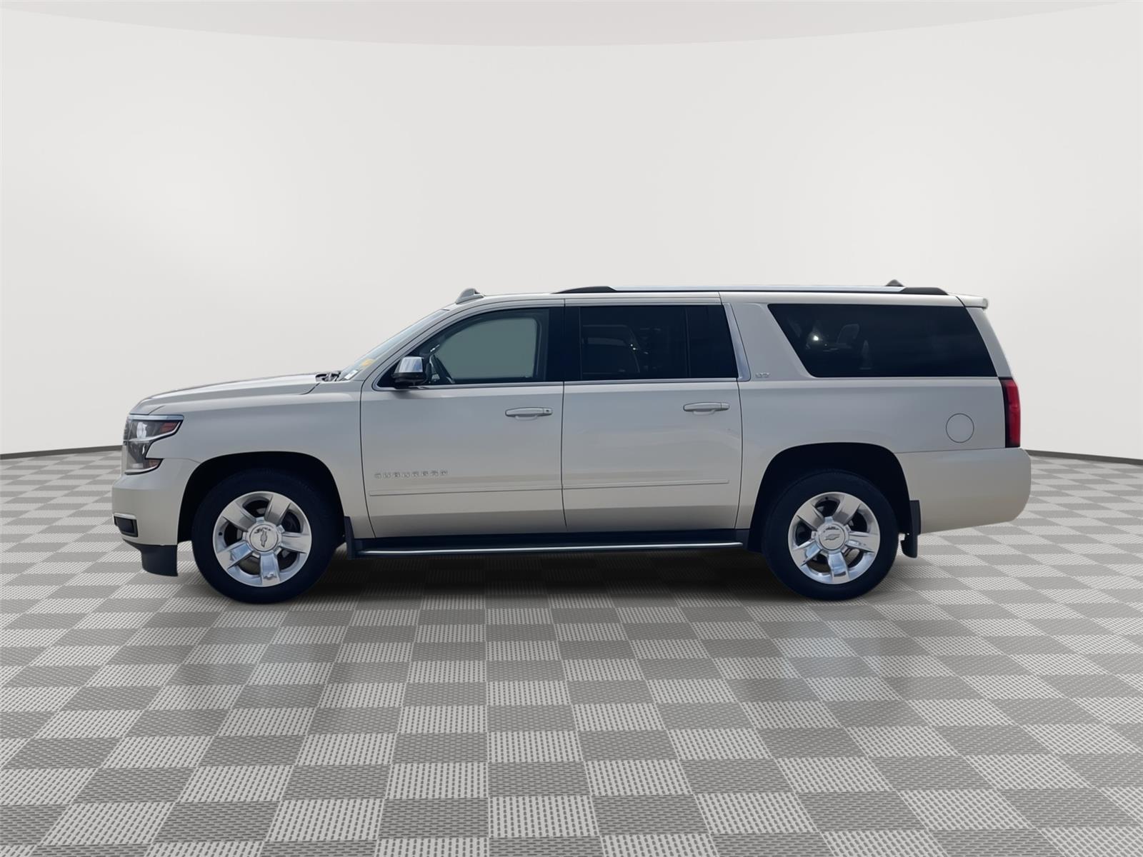 Used 2016 Chevrolet Suburban for sale in Lincoln NE