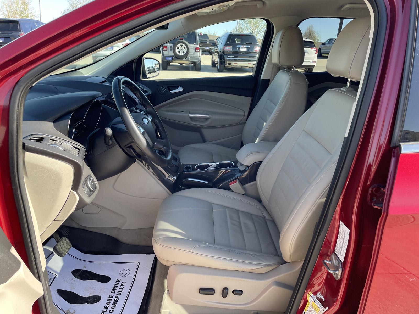 Used 2015 Ford Escape for sale in Lincoln NE