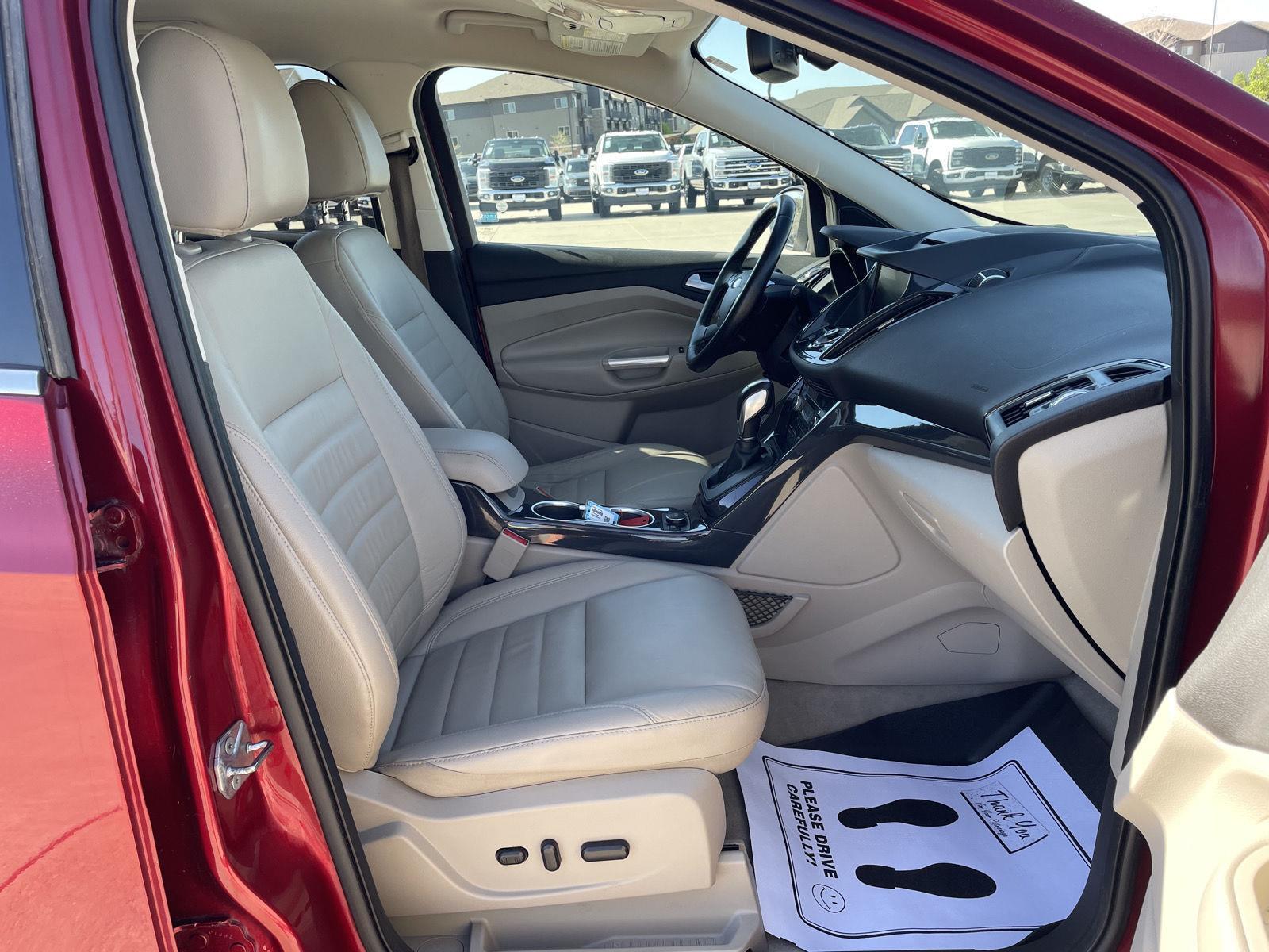 Used 2015 Ford Escape for sale in Lincoln NE