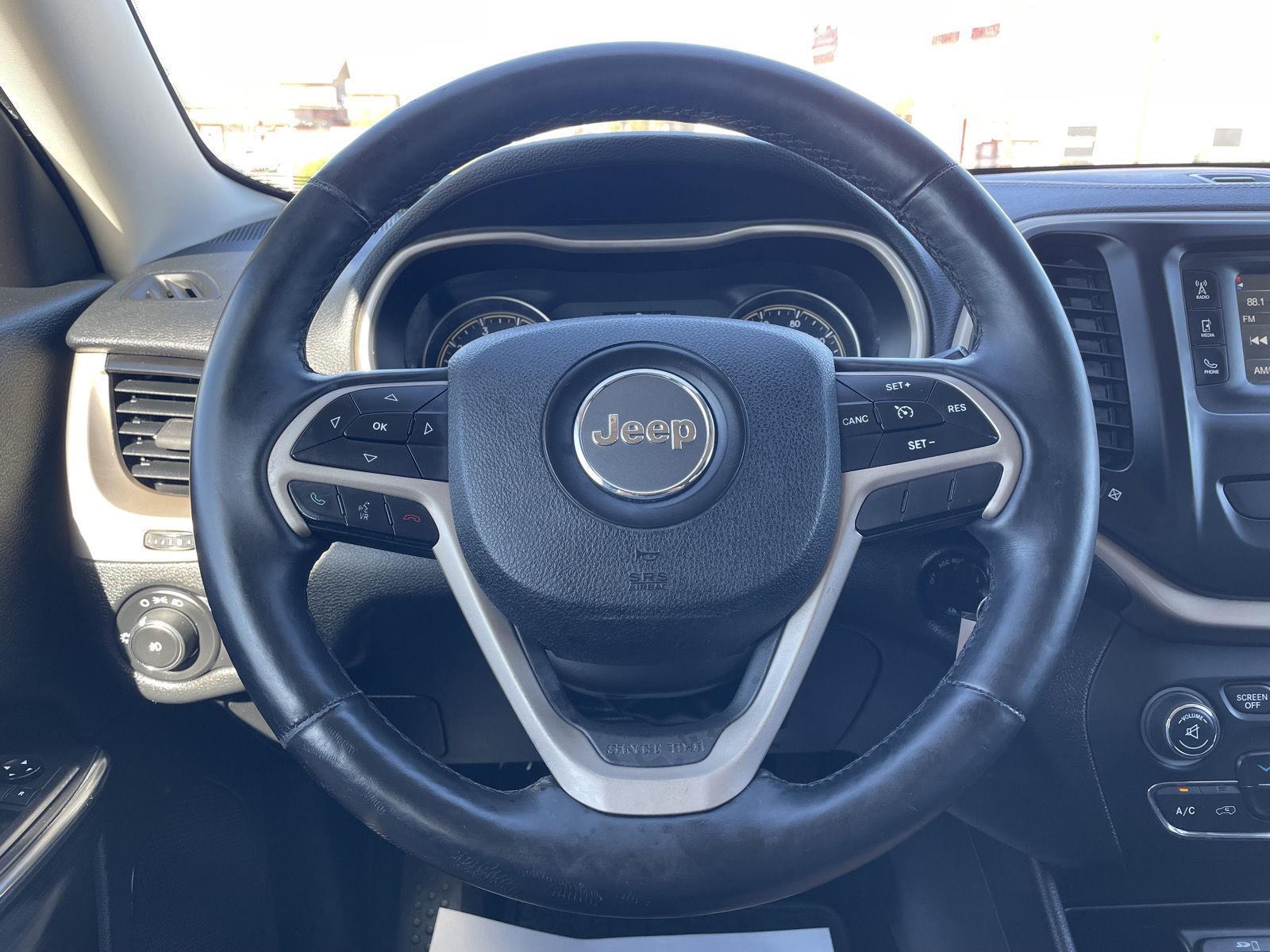 Used 2014 Jeep Cherokee for sale in Lincoln NE