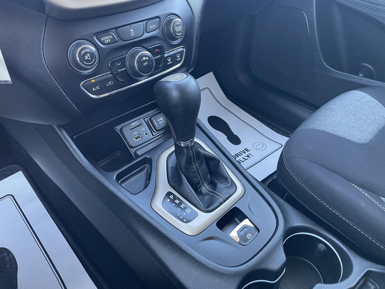 Used 2014 Jeep Cherokee for sale in Lincoln NE