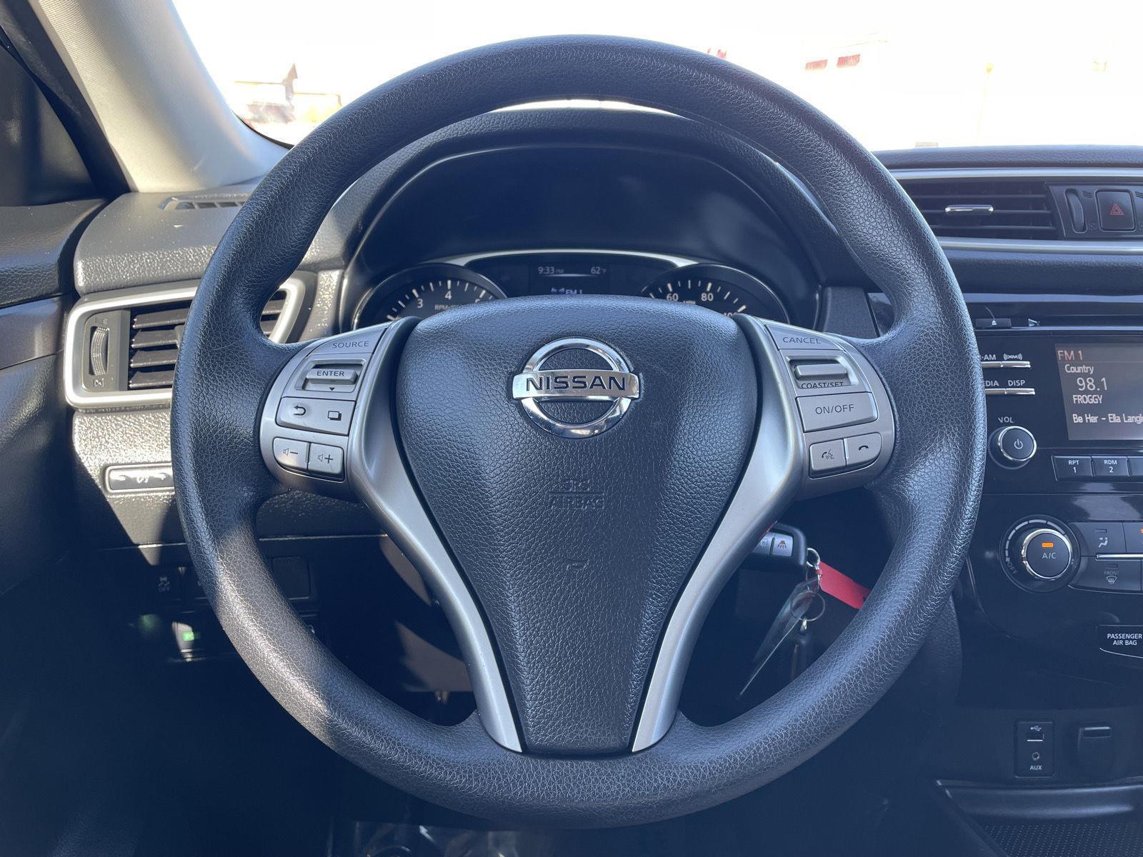 Used 2016 Nissan Rogue for sale in Lincoln NE