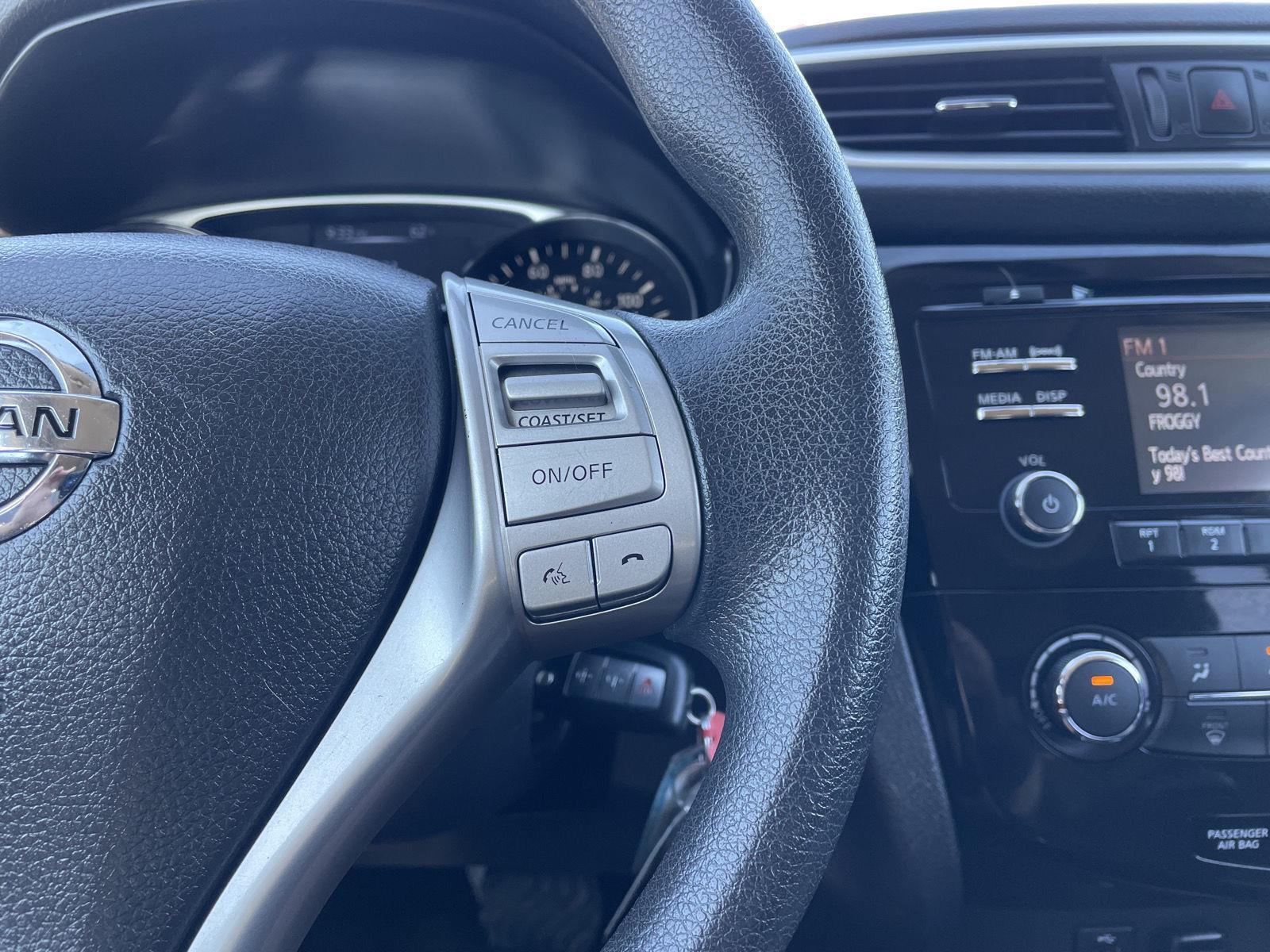 Used 2016 Nissan Rogue for sale in Lincoln NE