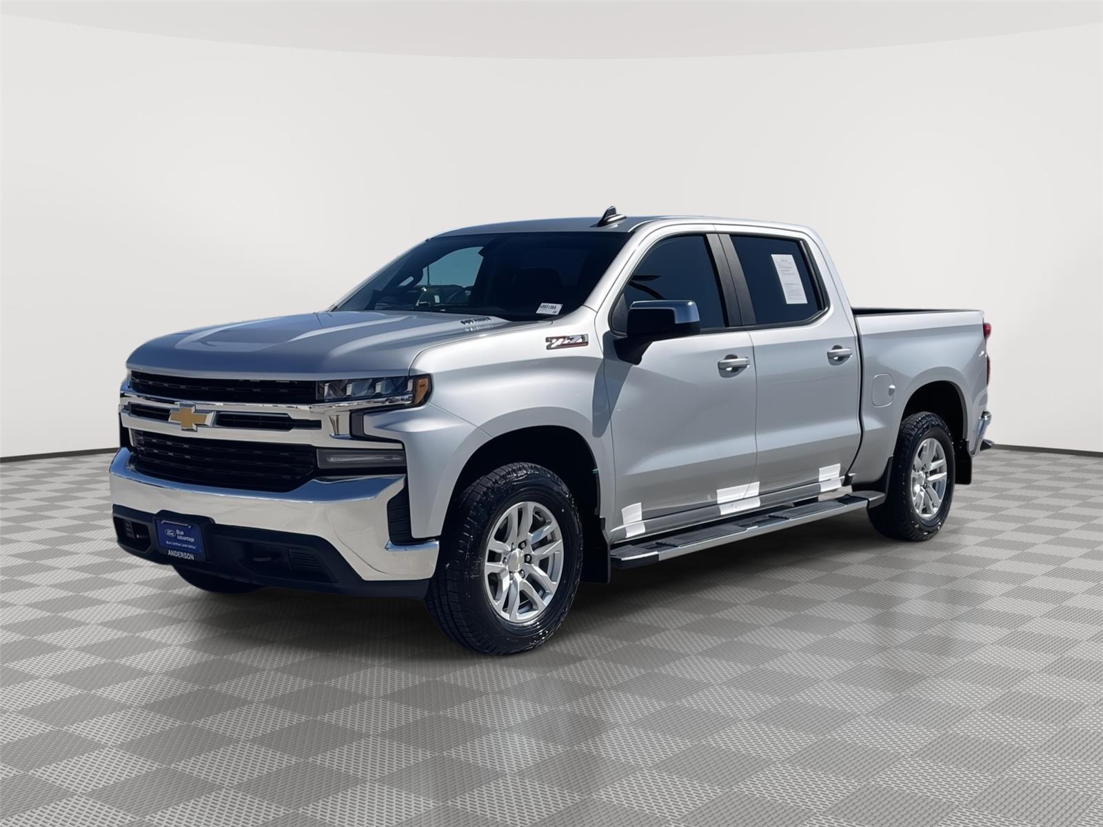 Silver Ice Metallic 2020 Chevrolet Silverado 1500 LT Crew Cab 4WD Pickup Truck Four-Wheel Drive Automatic