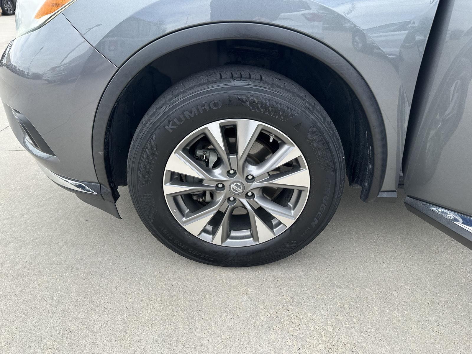 Used 2017 Nissan Murano for sale in Lincoln NE