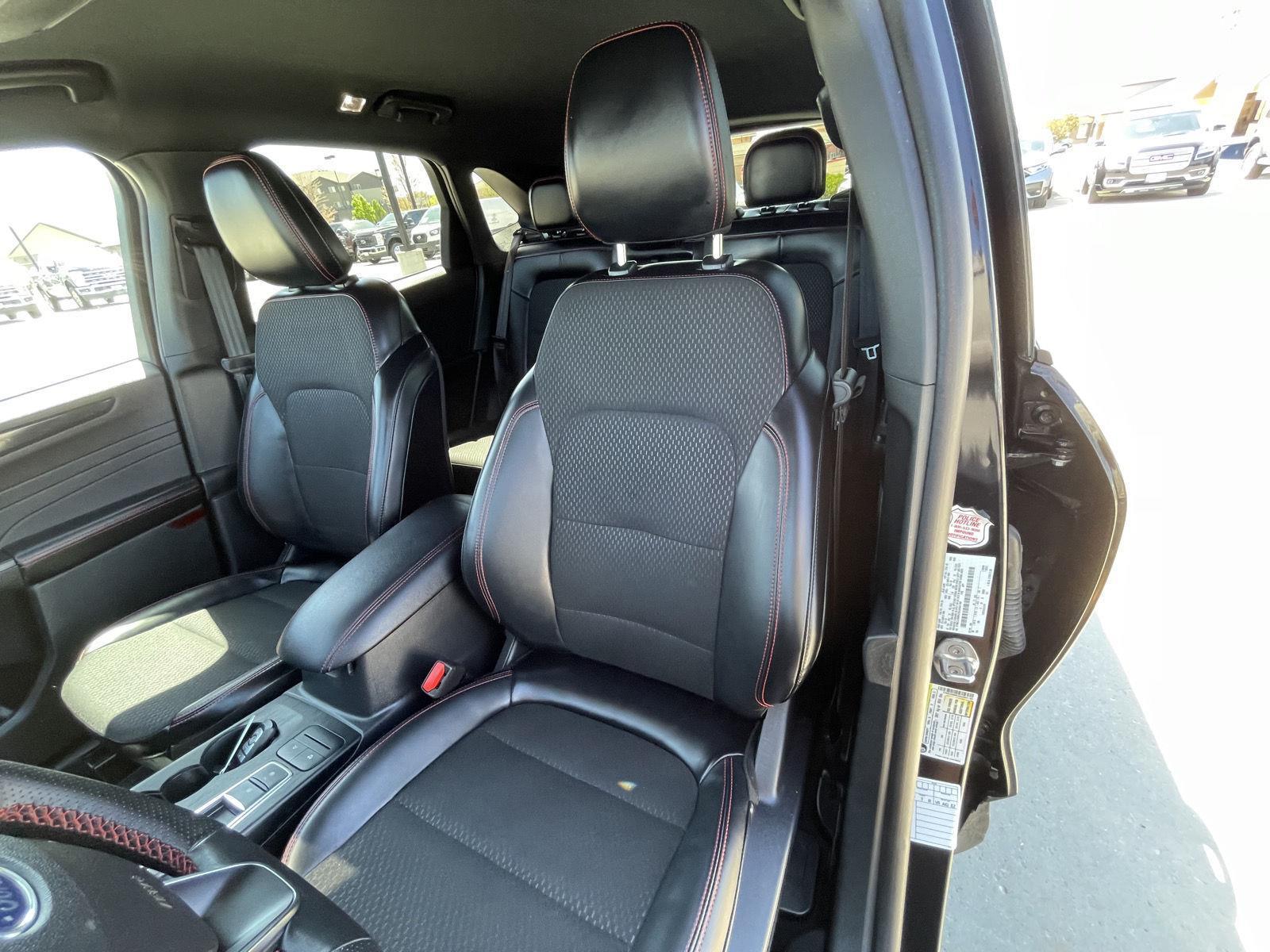 Used 2025 Ford Escape for sale in Lincoln NE