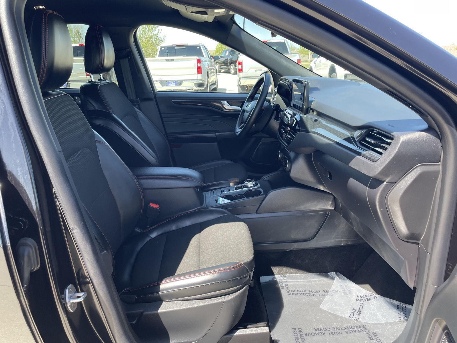 Used 2025 Ford Escape for sale in Lincoln NE