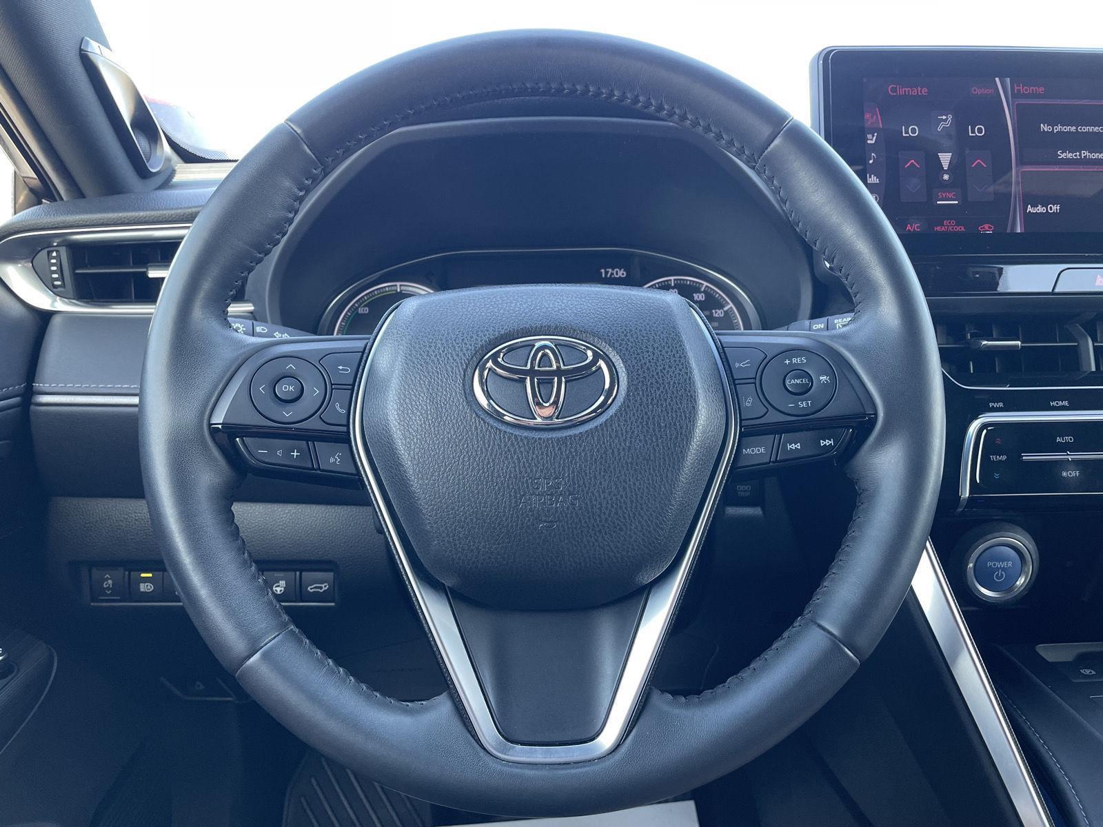 Used 2021 Toyota Venza for sale in Lincoln NE