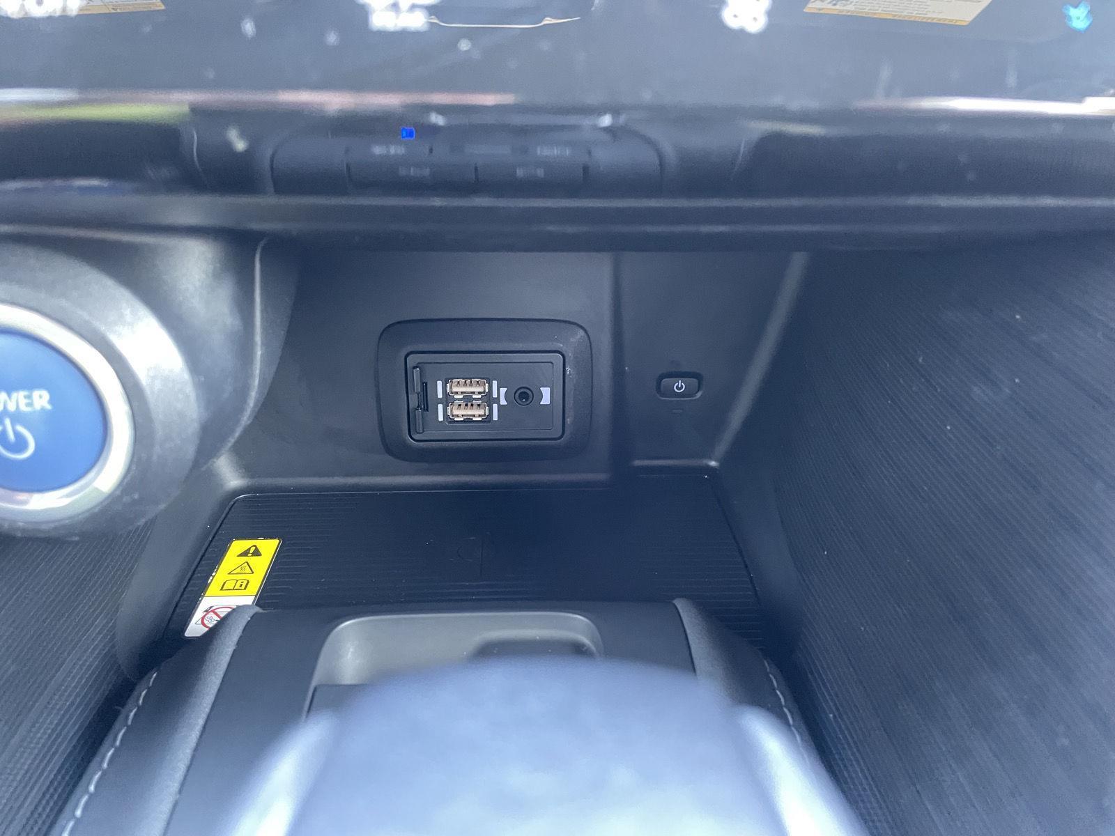 Used 2021 Toyota Venza for sale in Lincoln NE