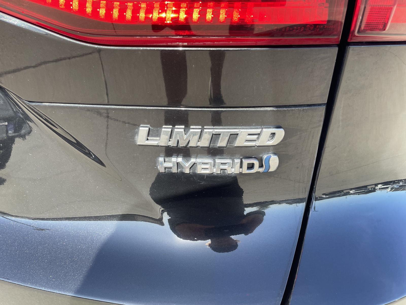 Used 2021 Toyota Venza for sale in Lincoln NE