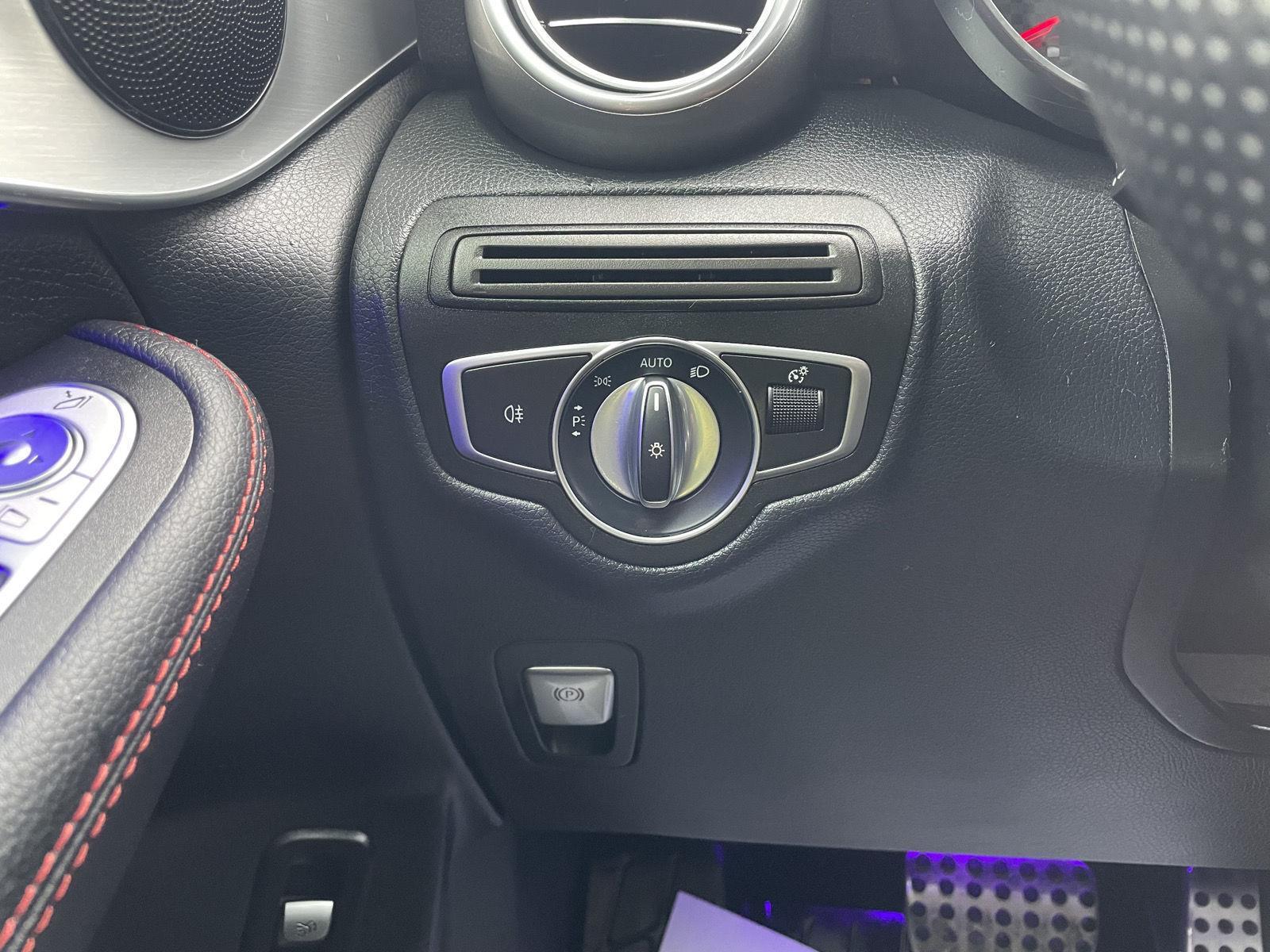 Used 2022 Mercedes-Benz GLC for sale in Lincoln NE